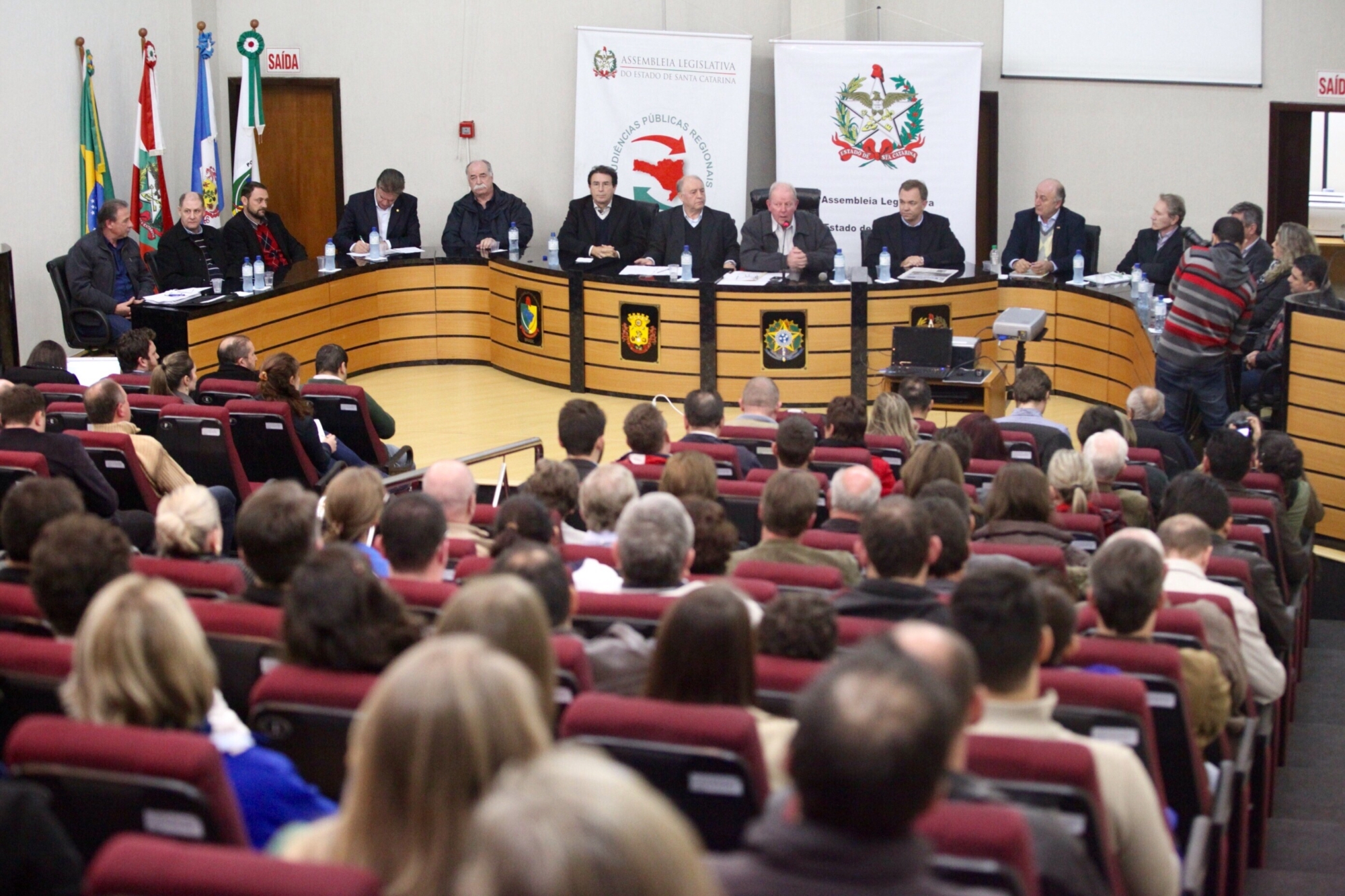 Videira define demandas da região para o orçamento do Estado