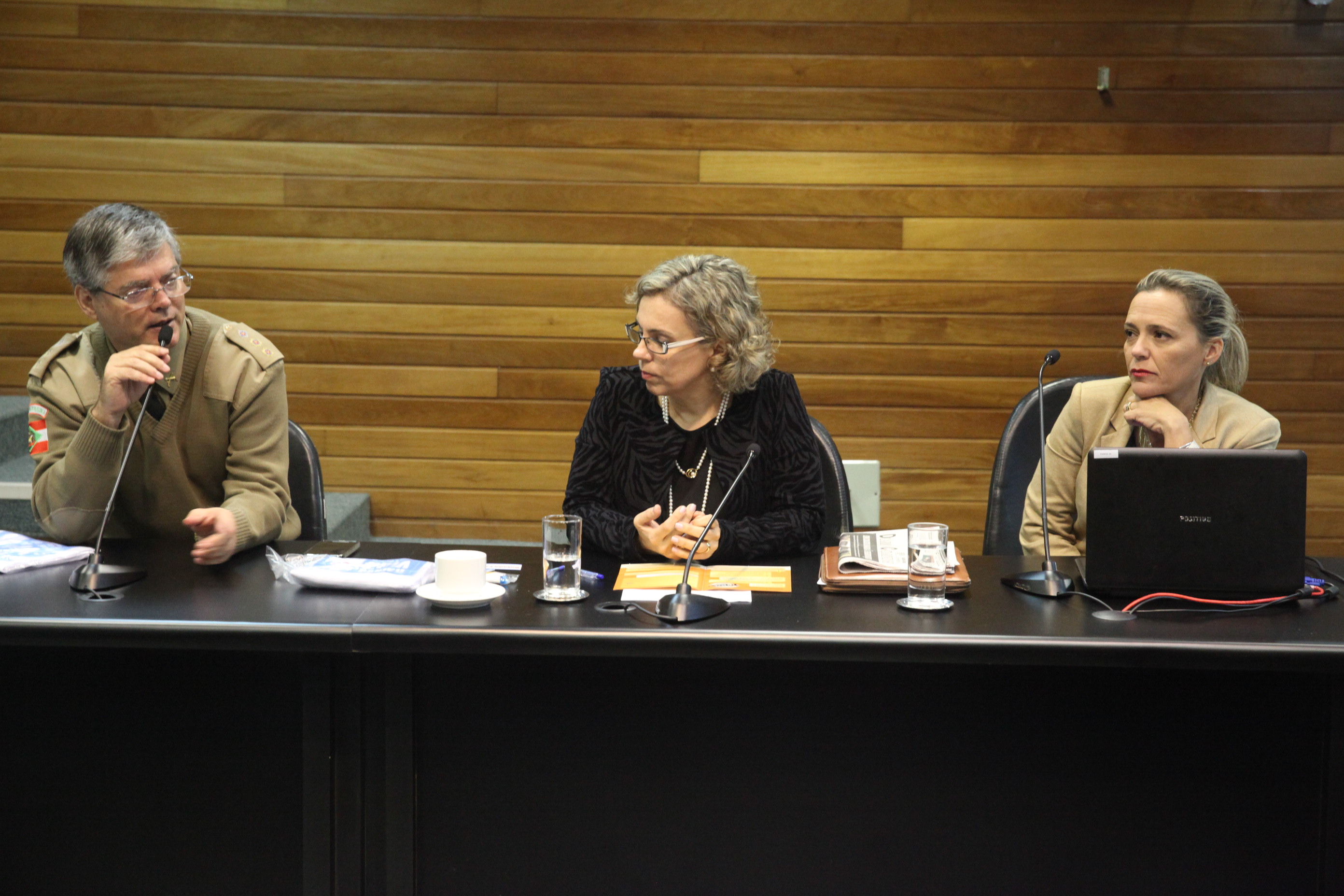 Reunião da Comissão de Segurança Pública. Foto: Fábio Queiroz / Agência AL