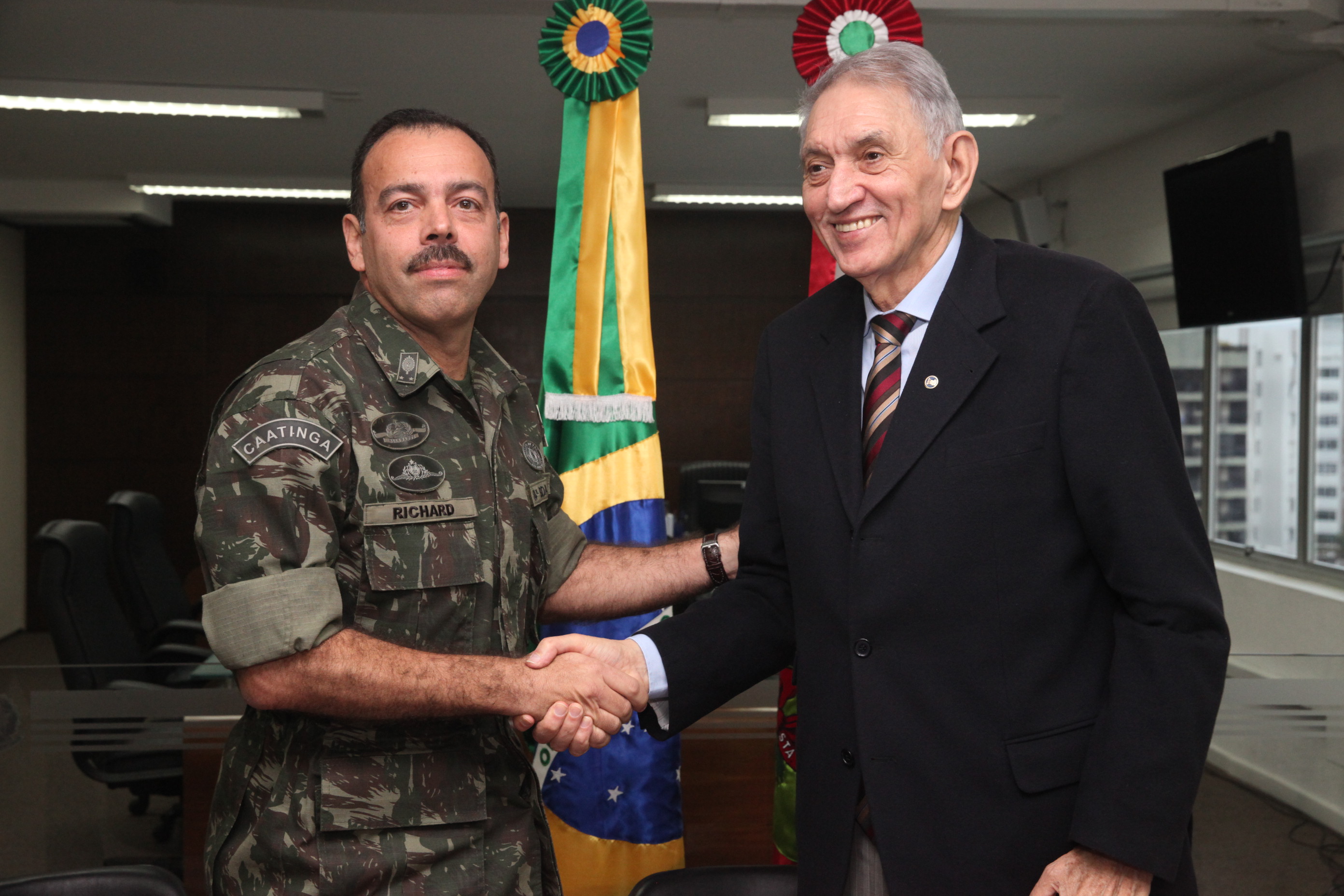 Cooperação TRE e Exército