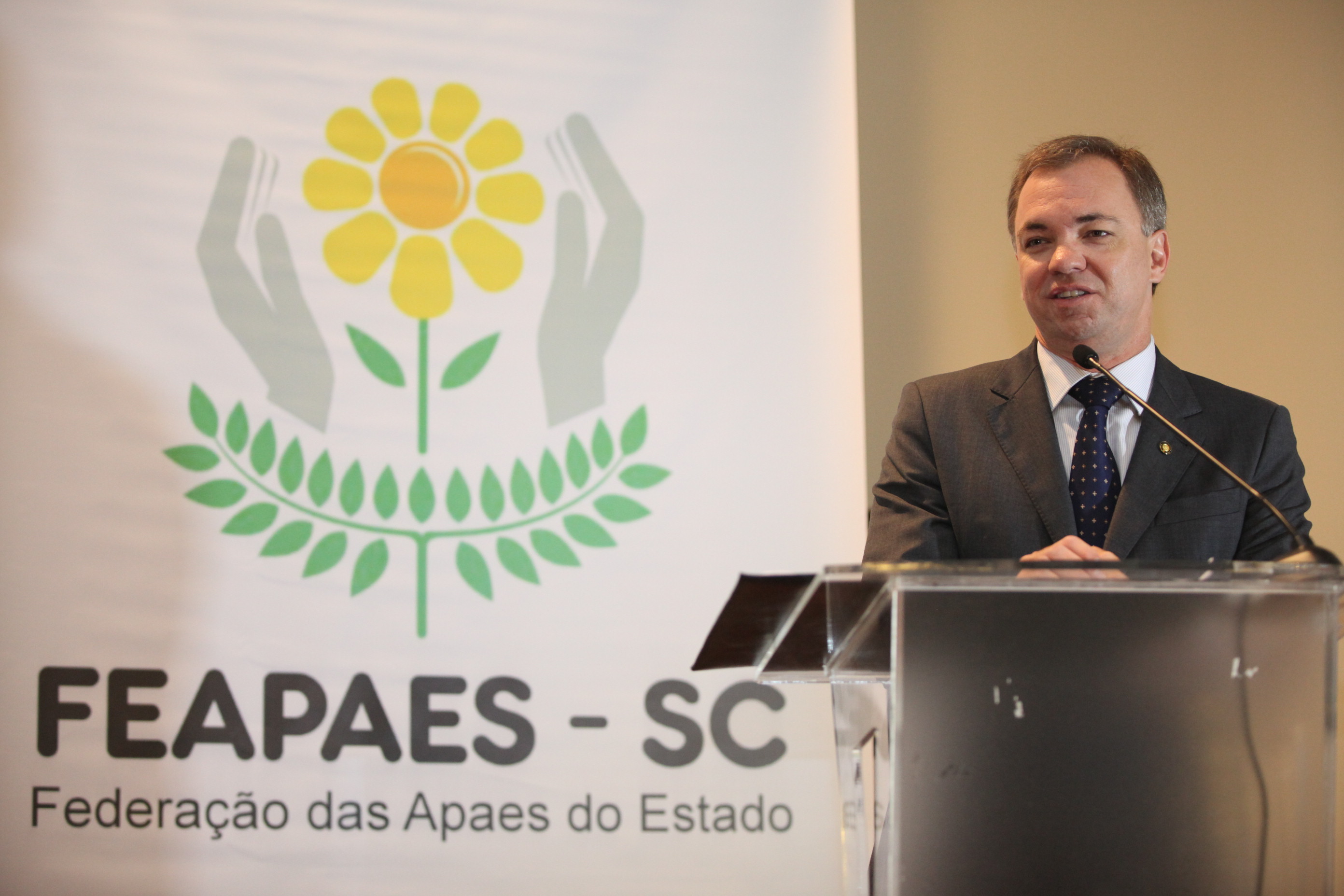 Deputado Gean Loureiro (PMDB). Seminário Currículo Funcional. Foto: Fábio Queiroz / Agência AL