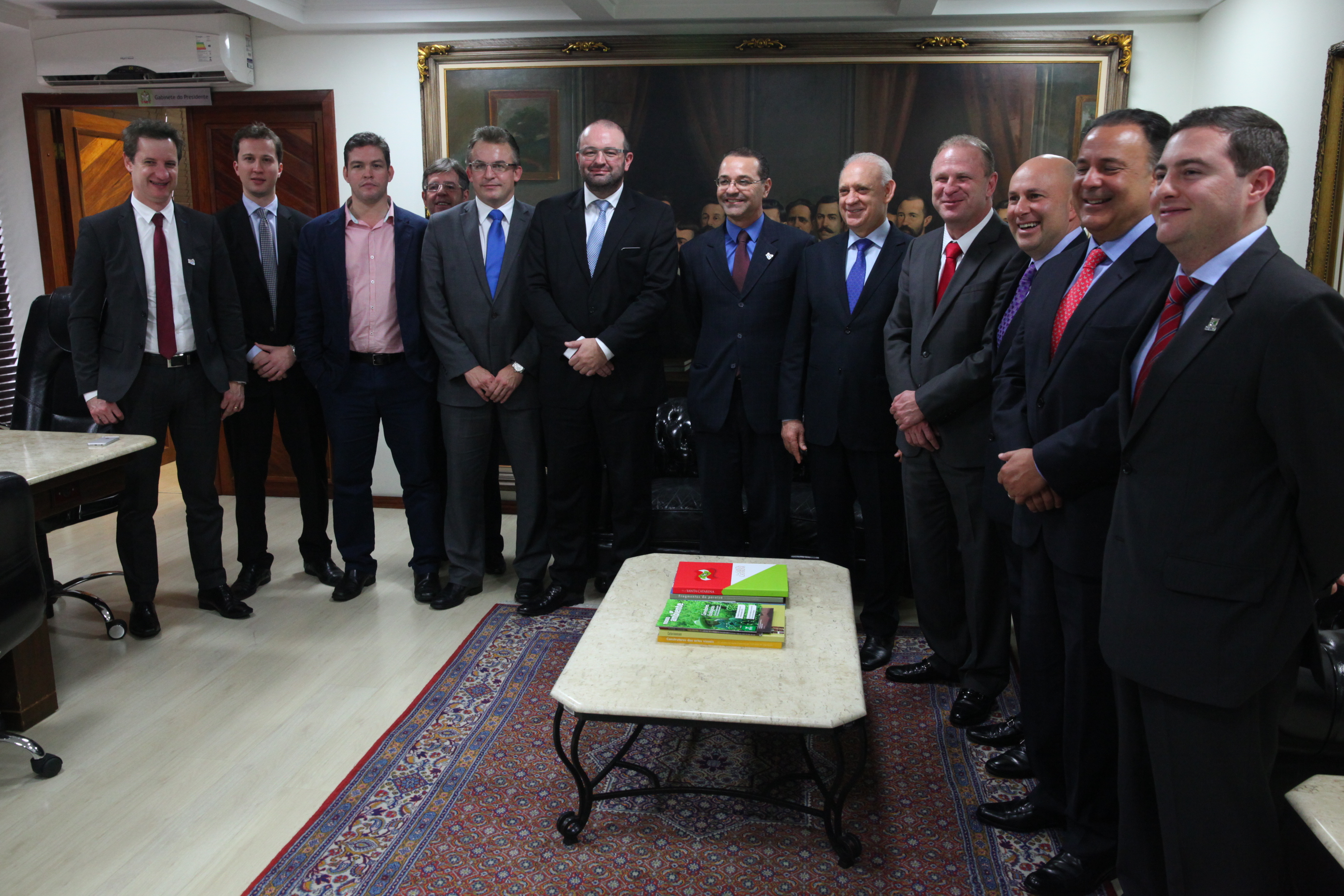 Presidente da Assembleia Legislativa do Paraná, Ademar Traiano, visita Alesc. Foto:  Eduardo Guedes de Oliveira / Agência AL