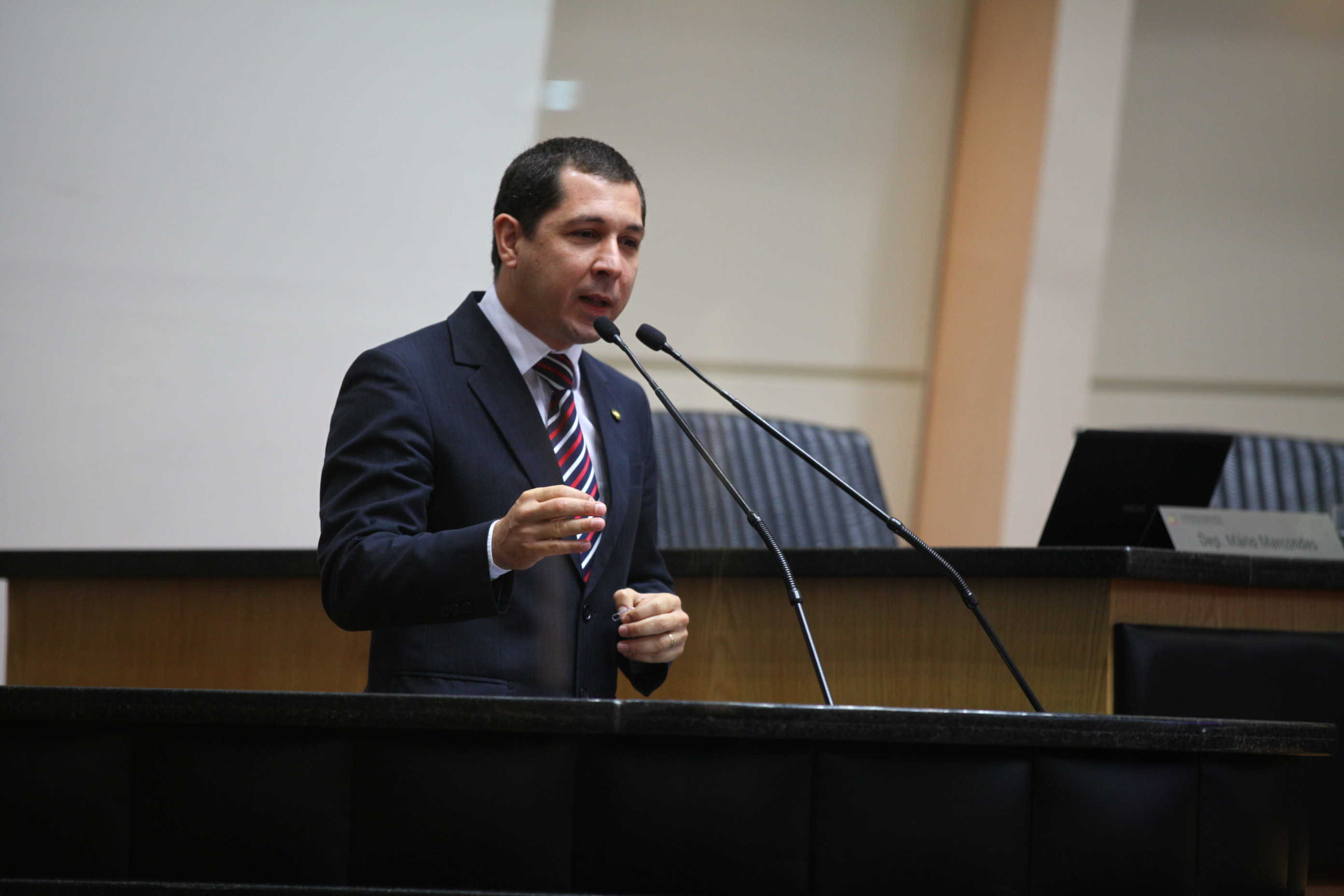 Sessão Ordinária - Foto:Solon Soares/Agência AL - Deputado Níkolas Reis (PDT)