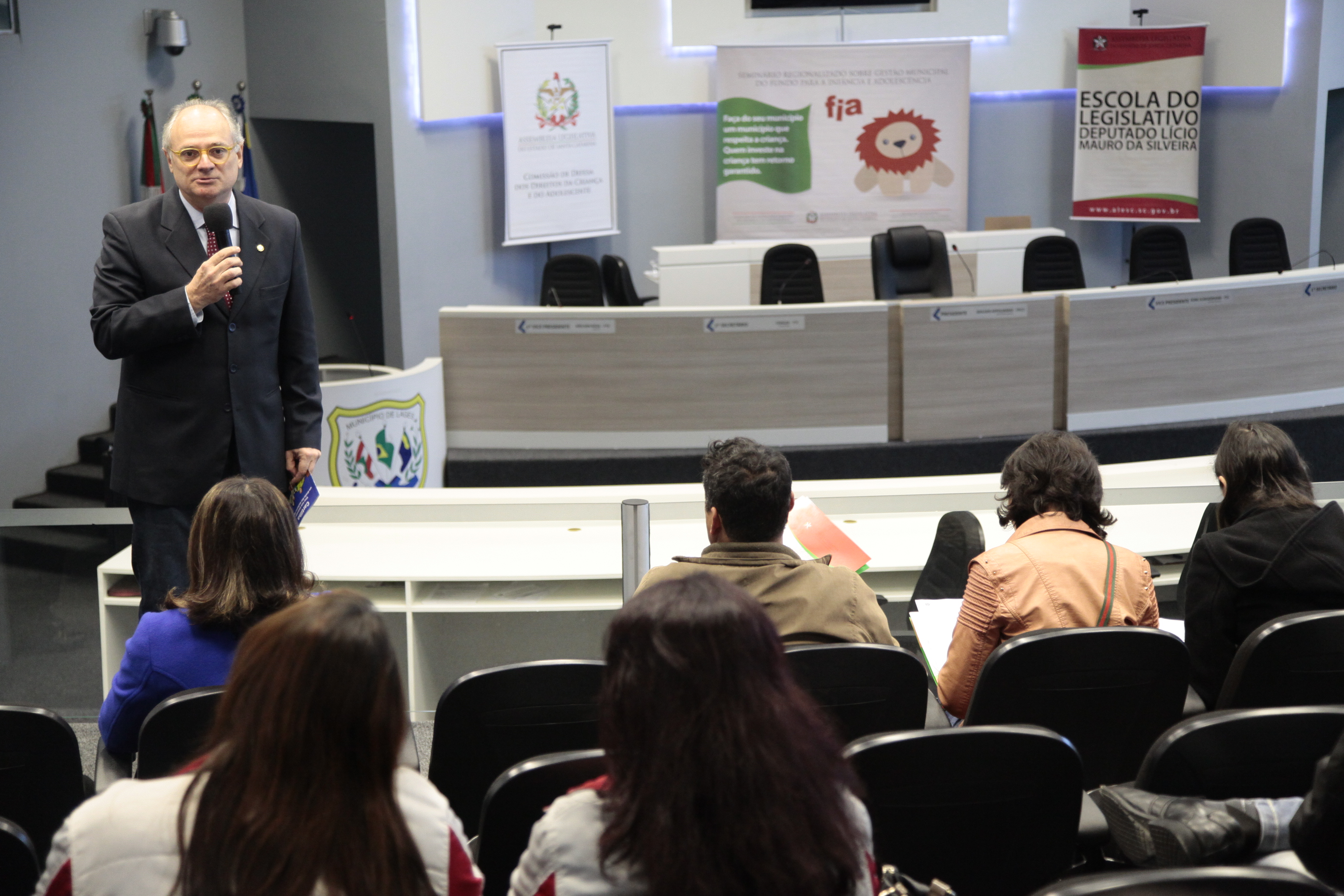 Seminário Regionalizado sobre Gestão Municipal do Fundo para a Infância e Adolescência - FIA. Lages. Deputado Doutor Vicente Caropreso (PSDB). Foto: Miriam Zomer/Agência AL