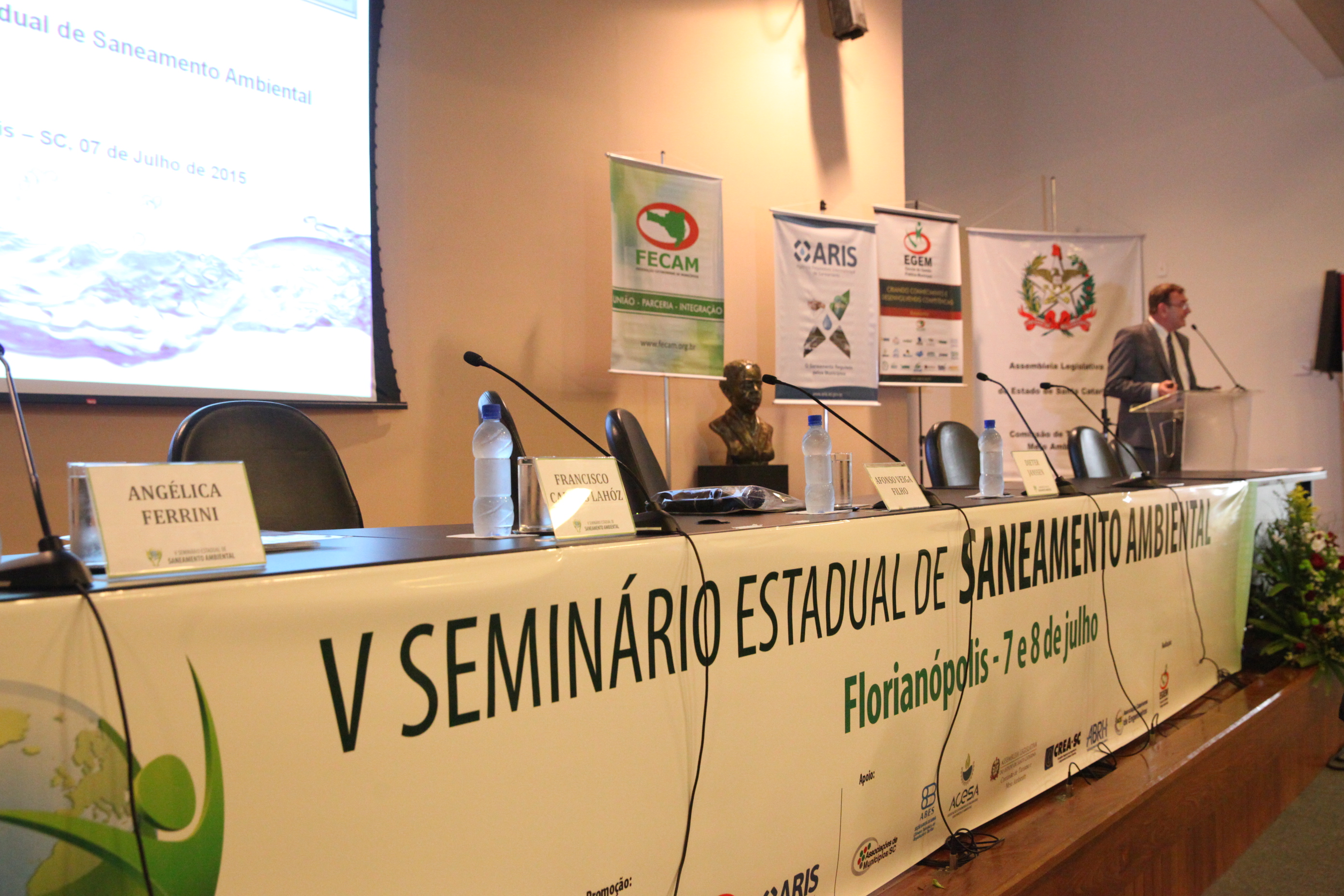 Seminario Saneamento Ambiental Palestrante Francisco Carlos de Castro Lahos Foto Eduardo Guedes de Oliveira / Agência AL