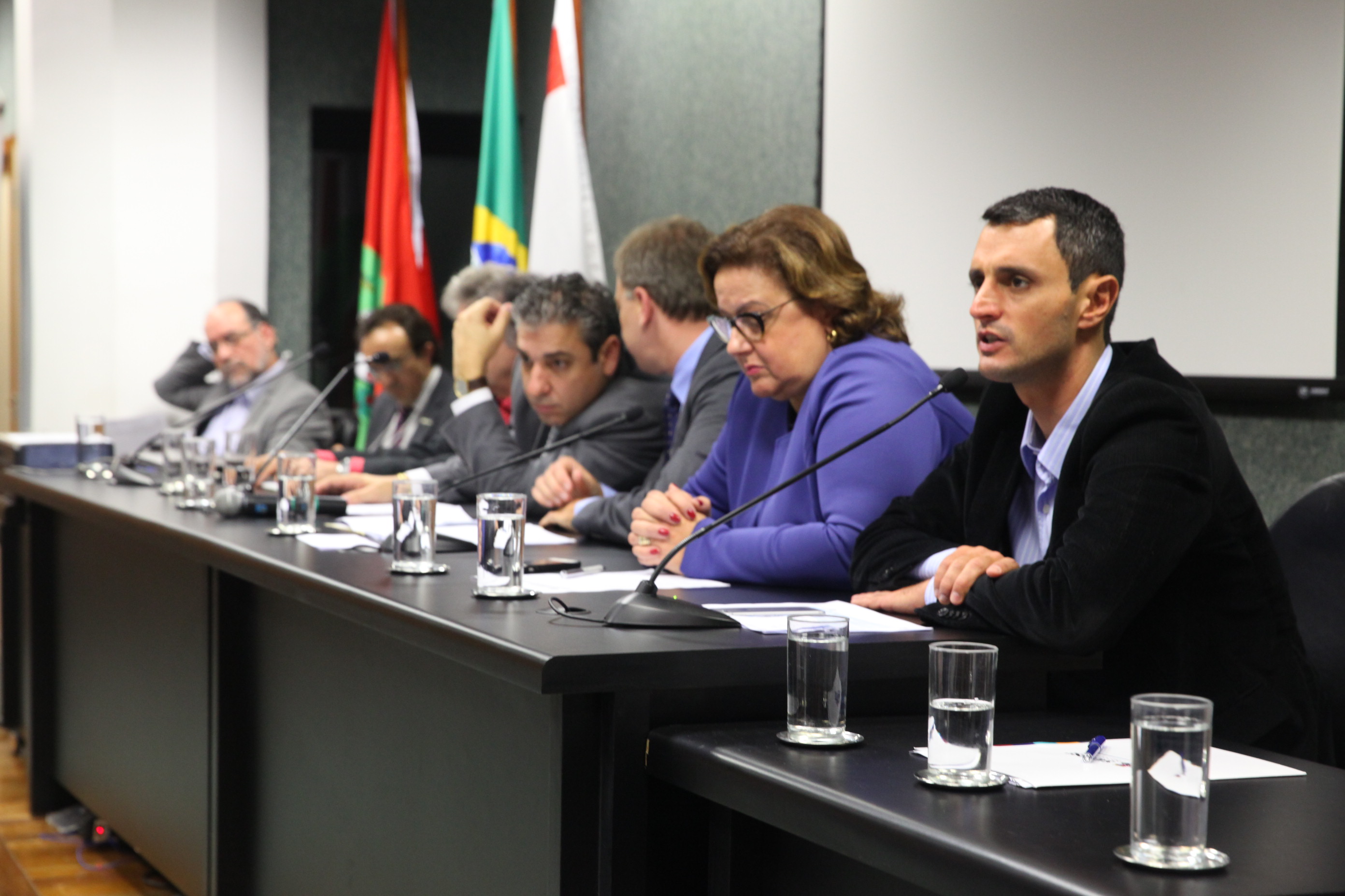 Audiência Pública do Orçamento Estadual Regionalizado do Plano Plurianual 2016-2019 e Lei Orçamentária Anual - LOA 2016 - Florianópolis. Humberto Gesser/Agência AL