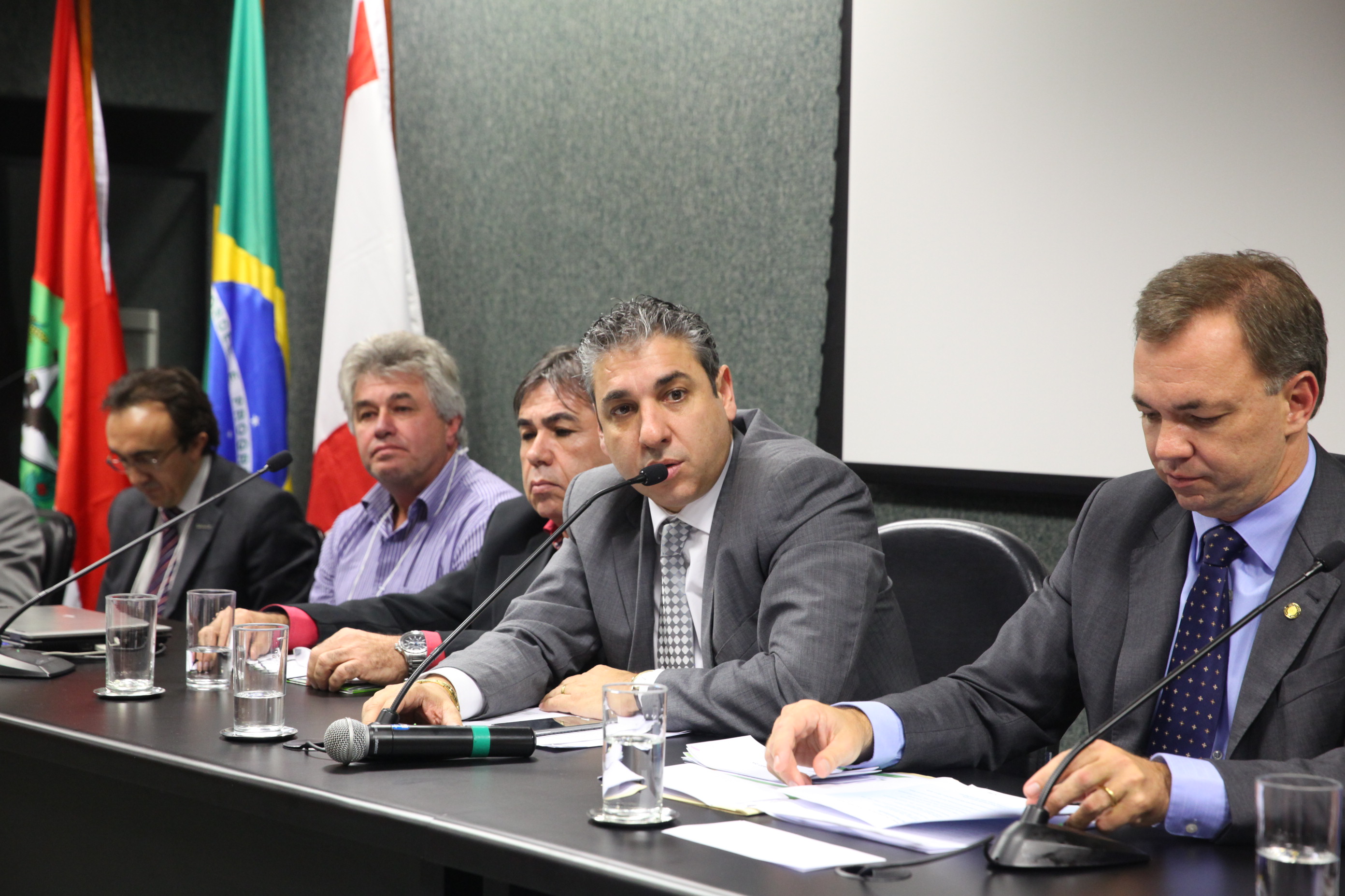 Audiência Pública do Orçamento Estadual Regionalizado do Plano Plurianual 2016-2019 e Lei Orçamentária Anual - LOA 2016 - Florianópolis. Humberto Gesser/Agência AL