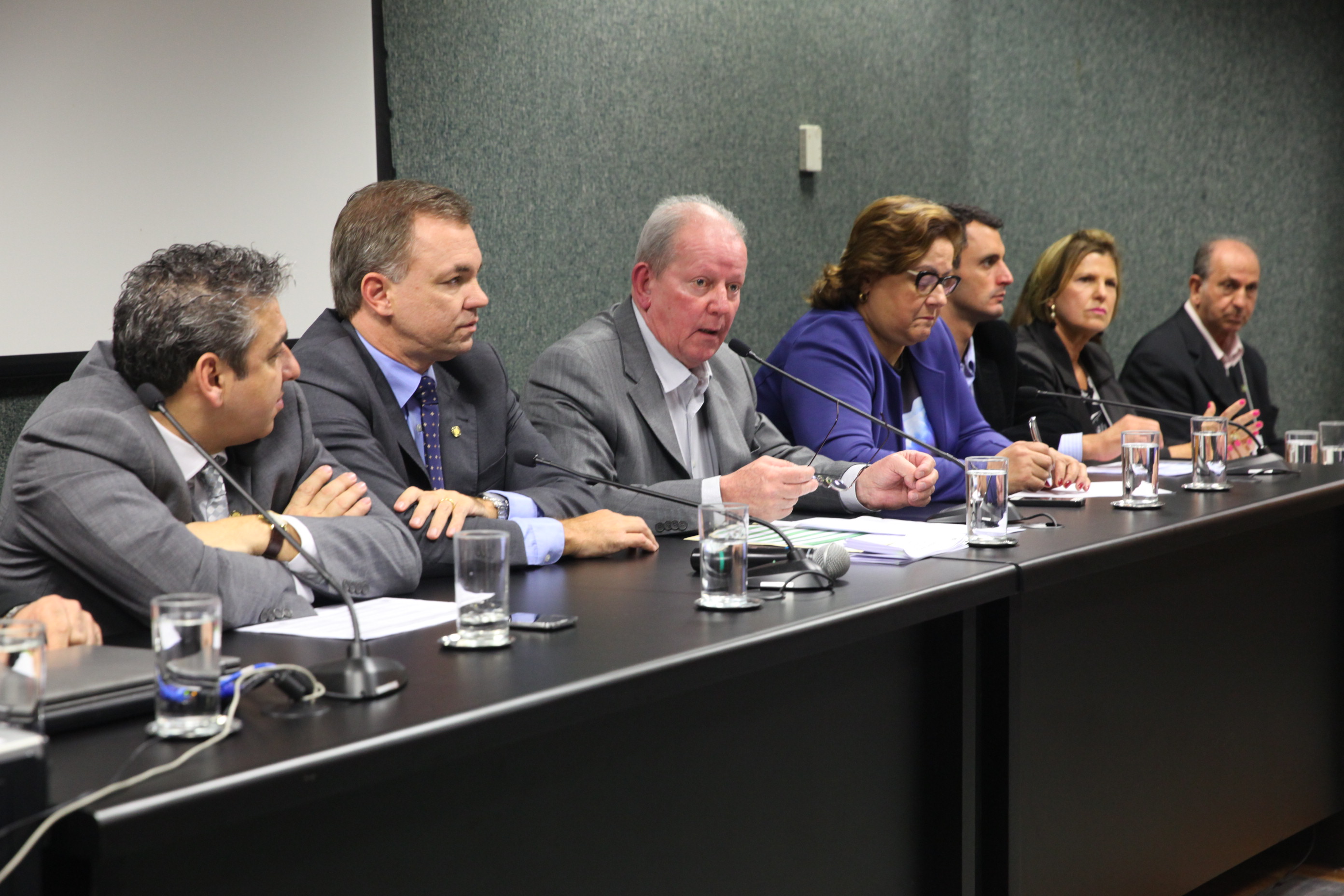 Audiência Pública do Orçamento Estadual Regionalizado do Plano Plurianual 2016-2019 e Lei Orçamentária Anual - LOA 2016 - Florianópolis. Humberto Gesser/Agência AL