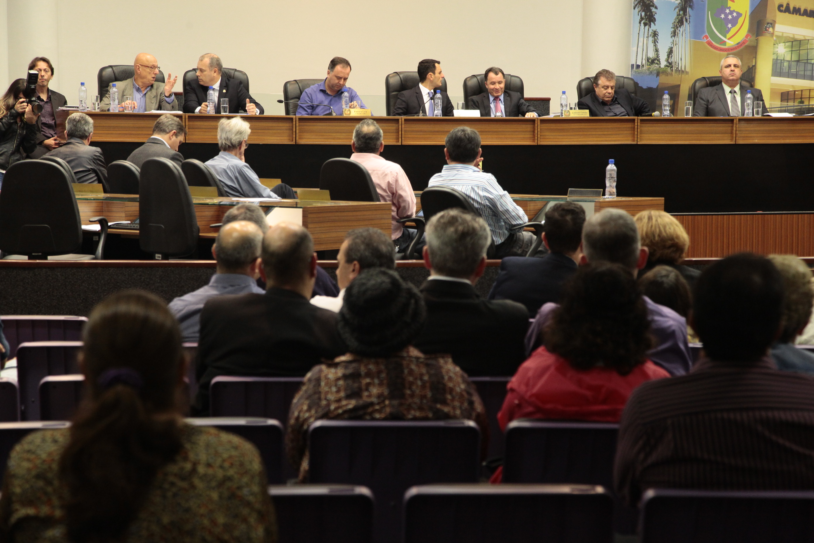 Audiência Pública para debater a Demarcação dos terrenos de Marinha - Joinville. Foto: Miriam Zomer/Agência AL