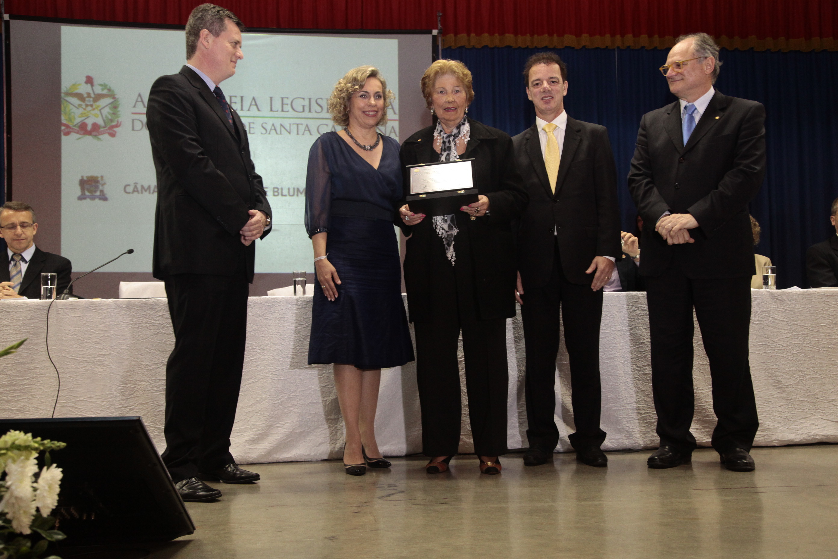 Sessão Solene em homenagem à Associação de Pais e Amigos dos Excepcionais (APAE) de Blumenau pela passagem dos seus 50 anos. Foto: Miriam Zomer/Agência AL