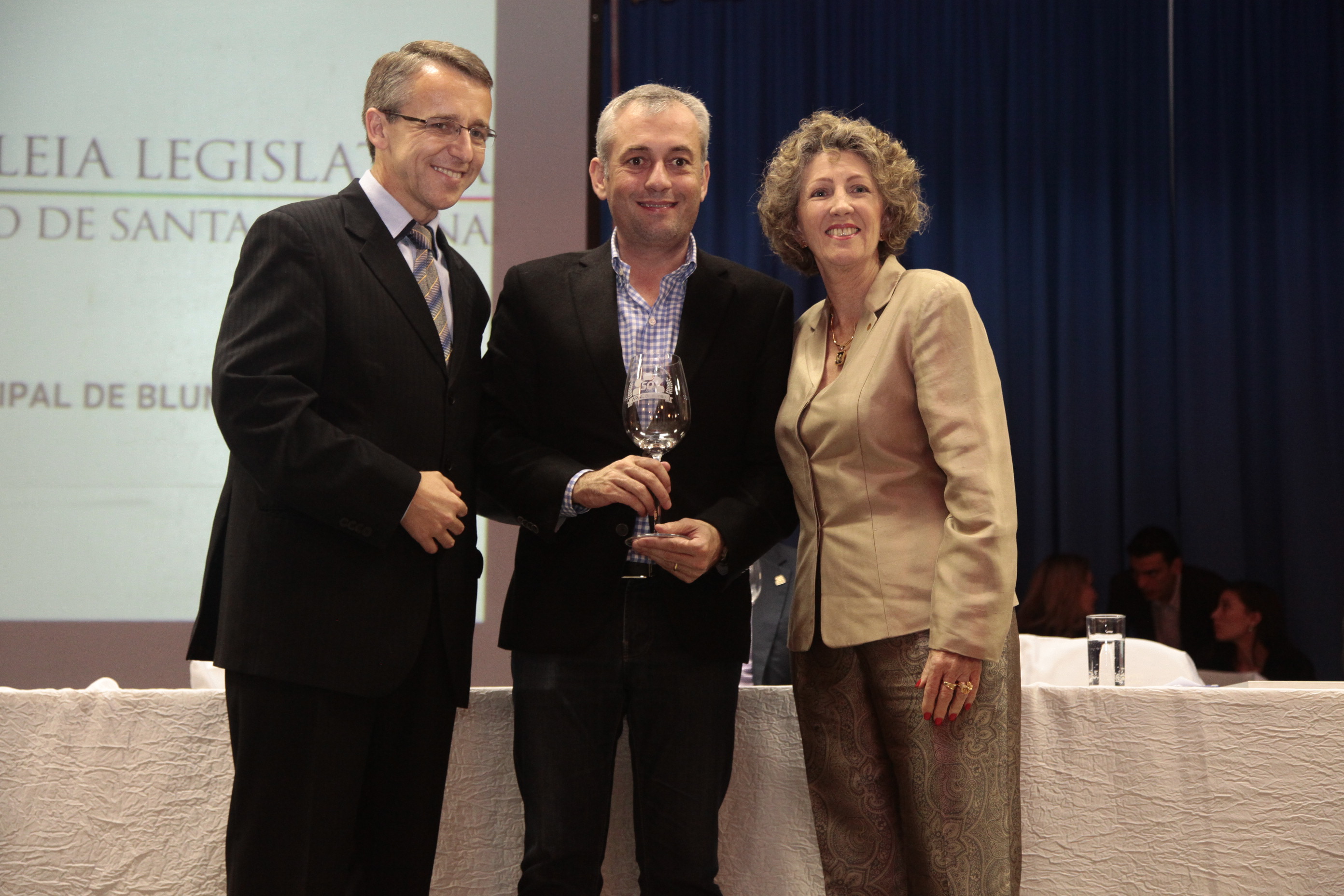 Sessão Solene em homenagem à Associação de Pais e Amigos dos Excepcionais (APAE) de Blumenau pela passagem dos seus 50 anos. Foto: Miriam Zomer/Agência AL