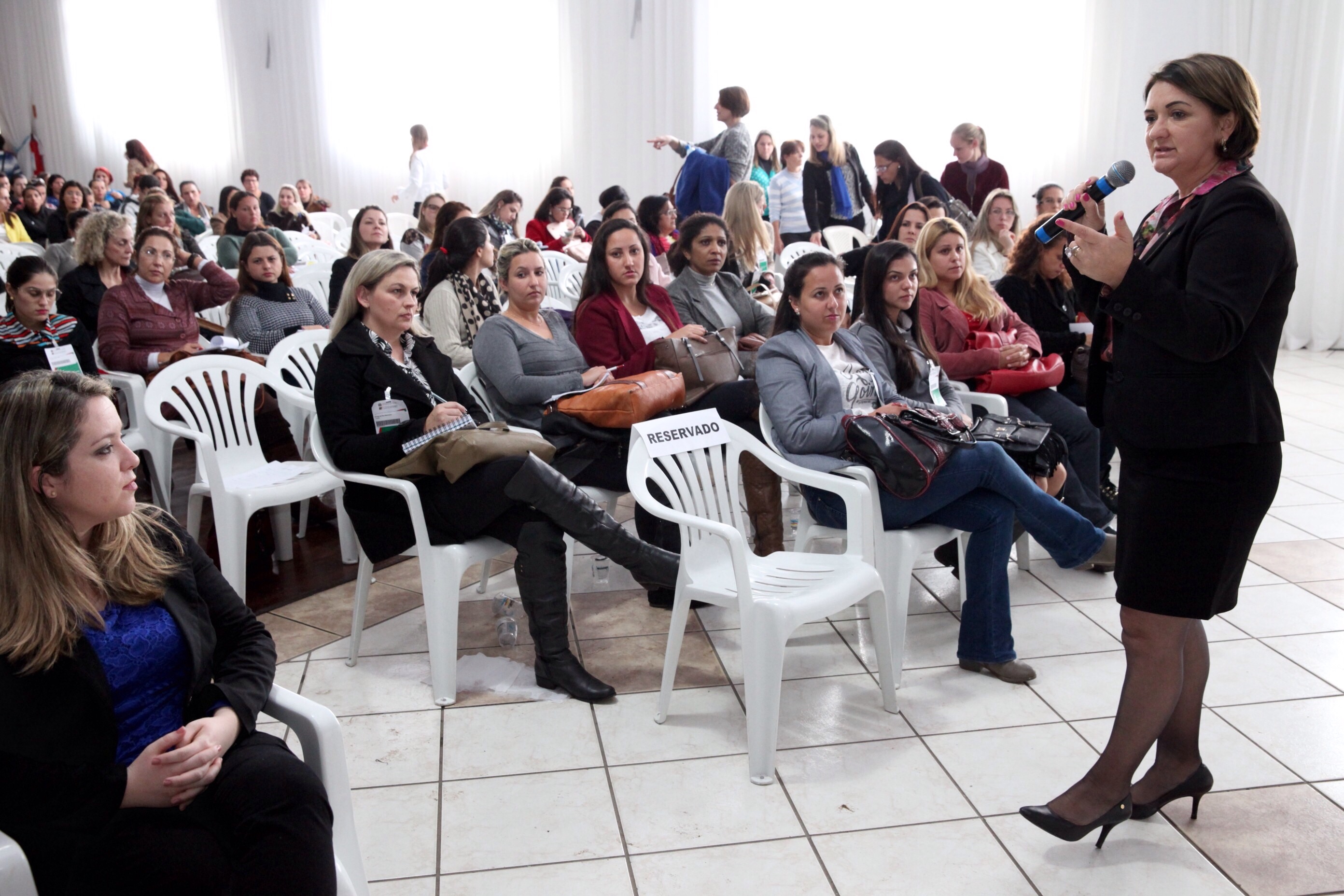 Comissão de Defesa dos Direitos da Pessoa com Deficiência promove seminário sobre autismo em Araranguá. Foto: Fábio Queiroz / Agência AL