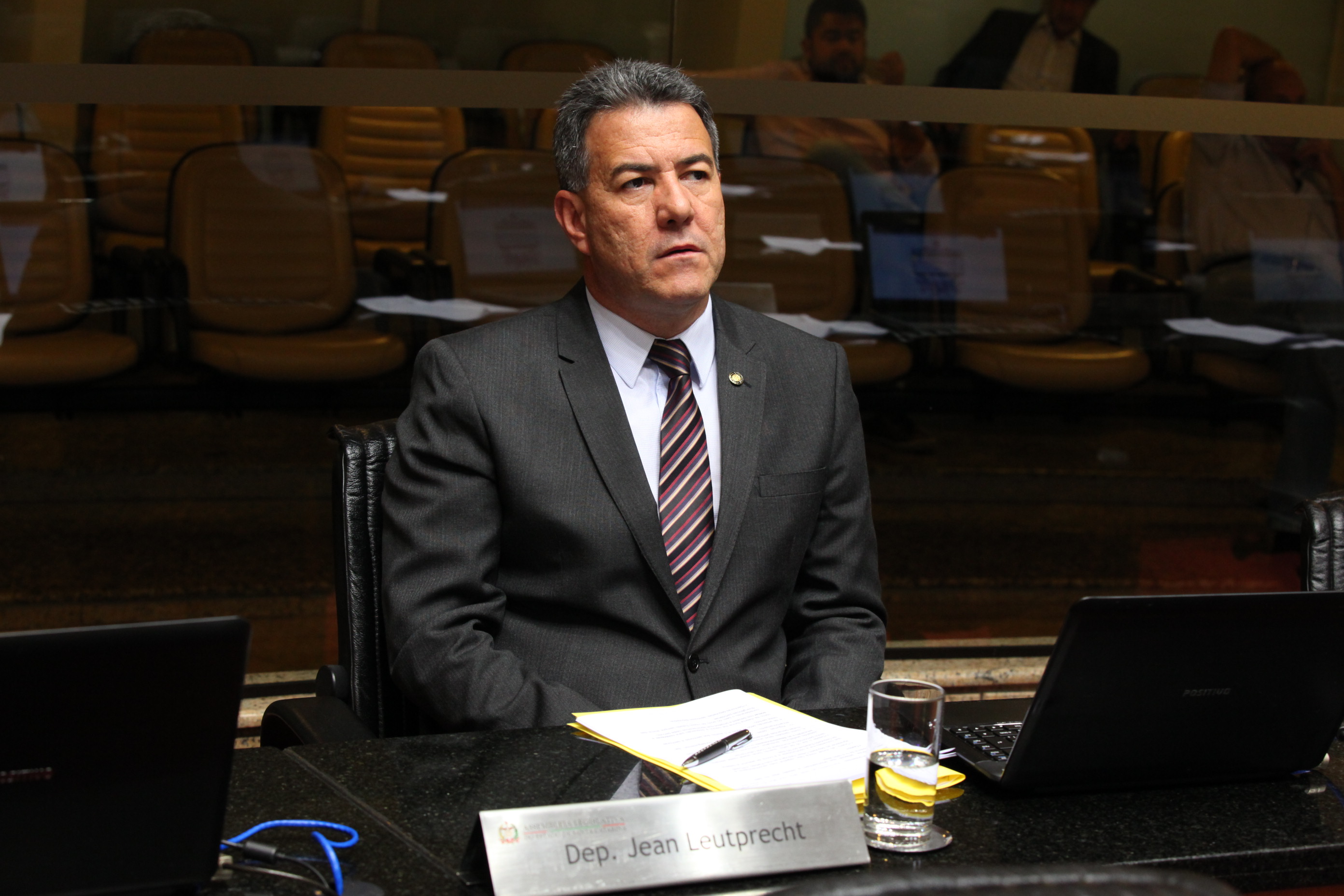 Deputado Jean Leutprecht (PCdoB) - Sessão Ordinária - Plenário Osni Régis. Foto: Eduardo Guedes de Oliveira/Agência AL