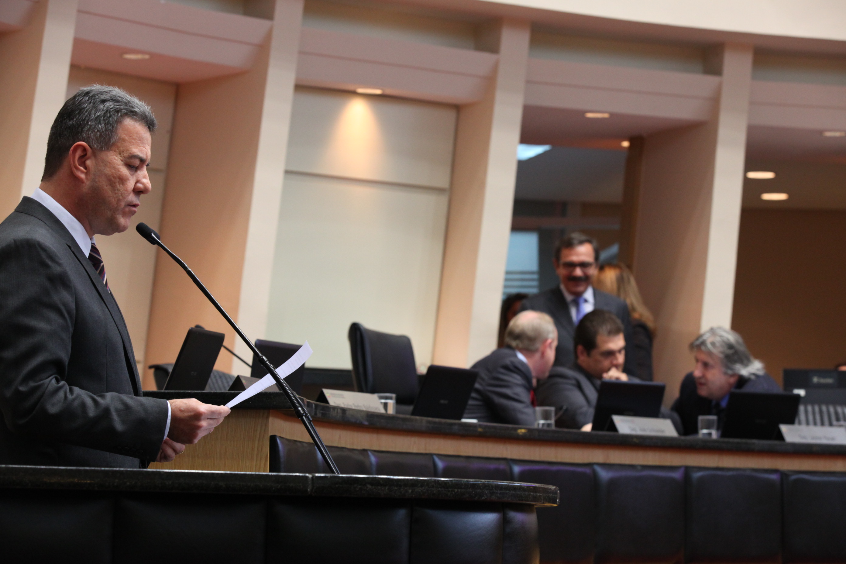 Deputado Jean Leutprecht (PCdoB) - Sessão Ordinária - Plenário Osni Régis. Foto: Eduardo Guedes de Oliveira/Agência AL
