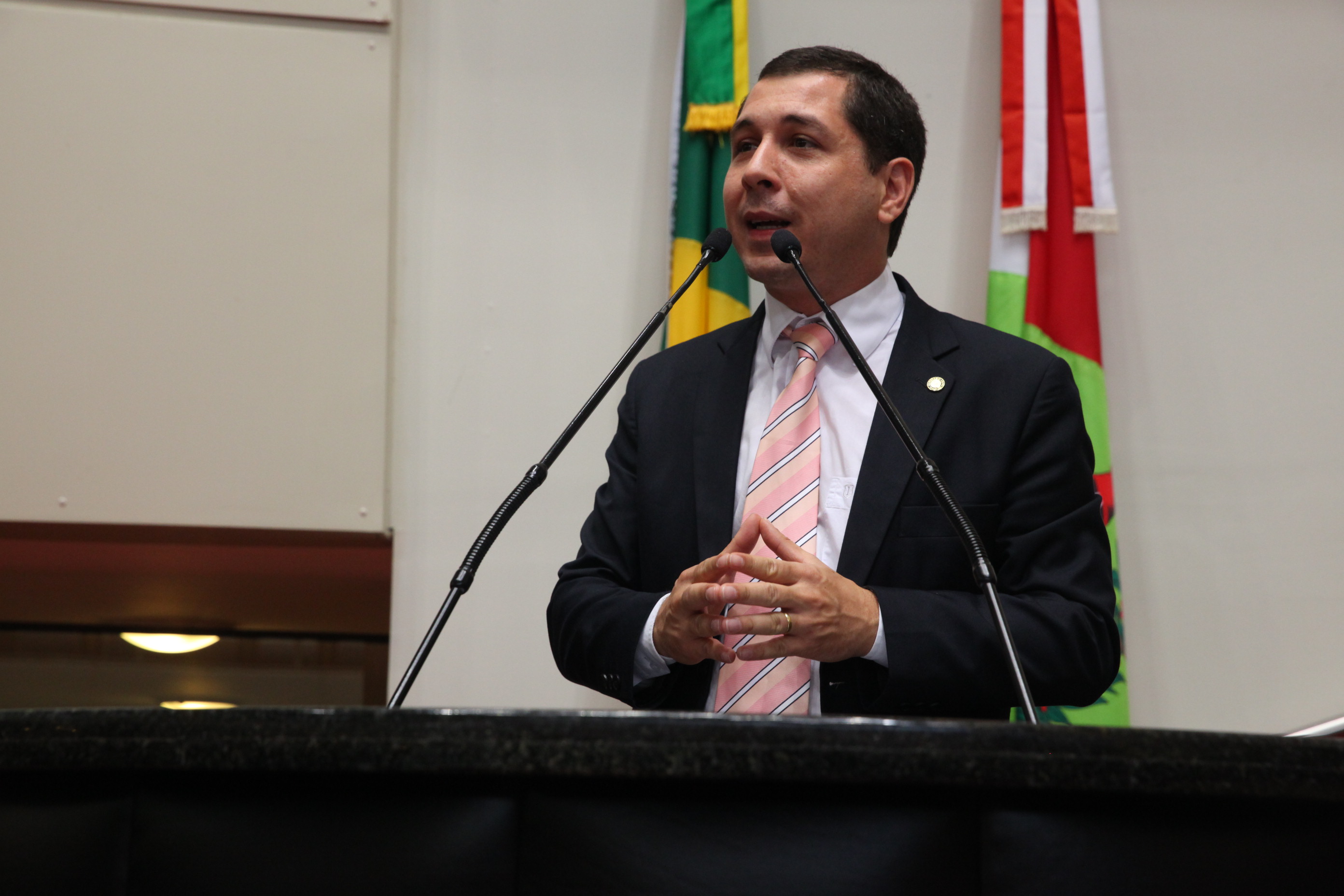 Deputado Nícolas Reis (PDT)  - Sessão Ordinária - Plenário Osni Régis. Foto: Eduardo Guedes de Oliveira/Agência AL