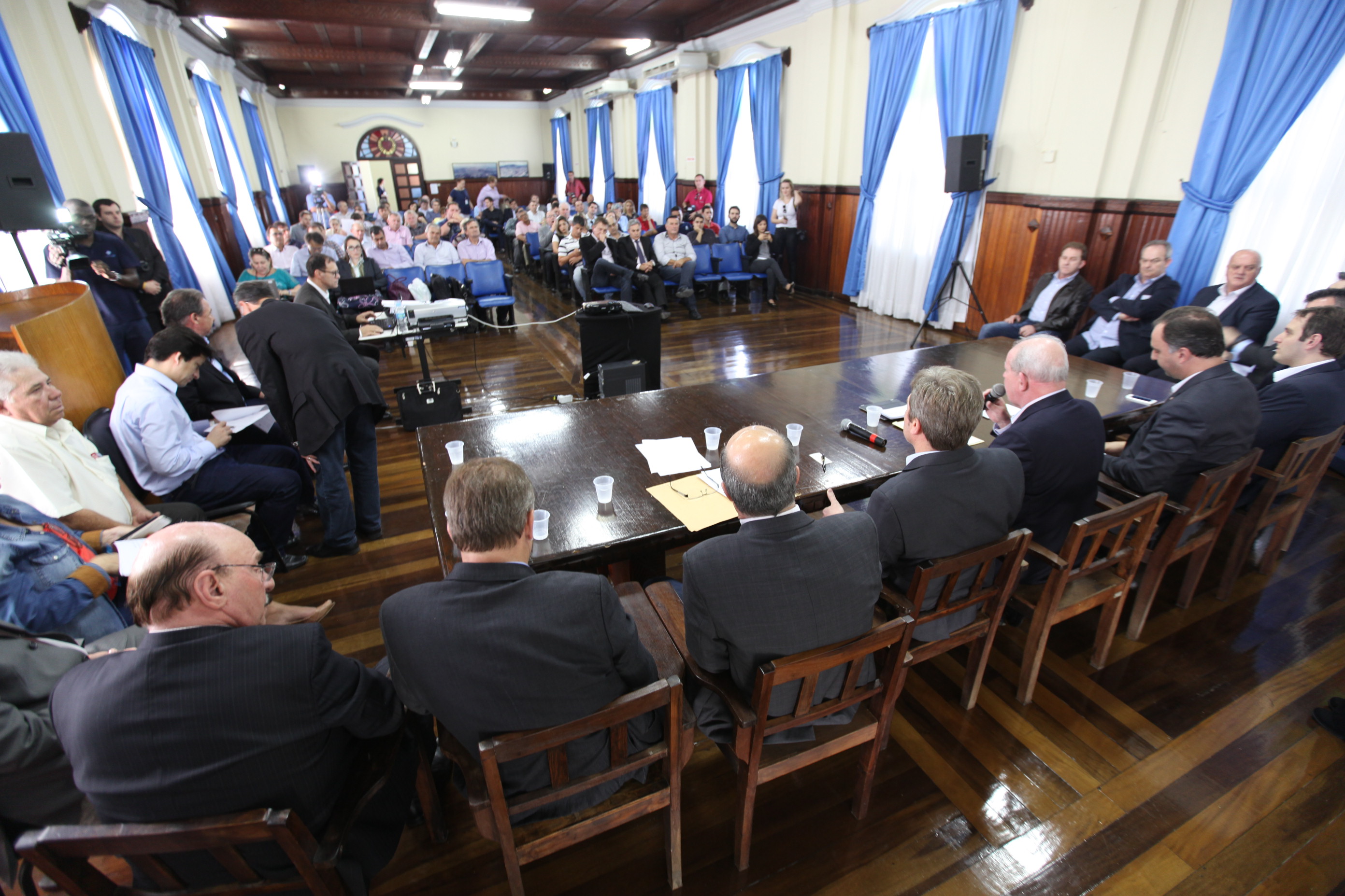 Audiência Pública Regional para o Plano Plurianual 2016-2019 e Lei Orçamentária Anual (LOA) 2016, no município de Tubarão. Foto: Miriam Zomer/Agência AL