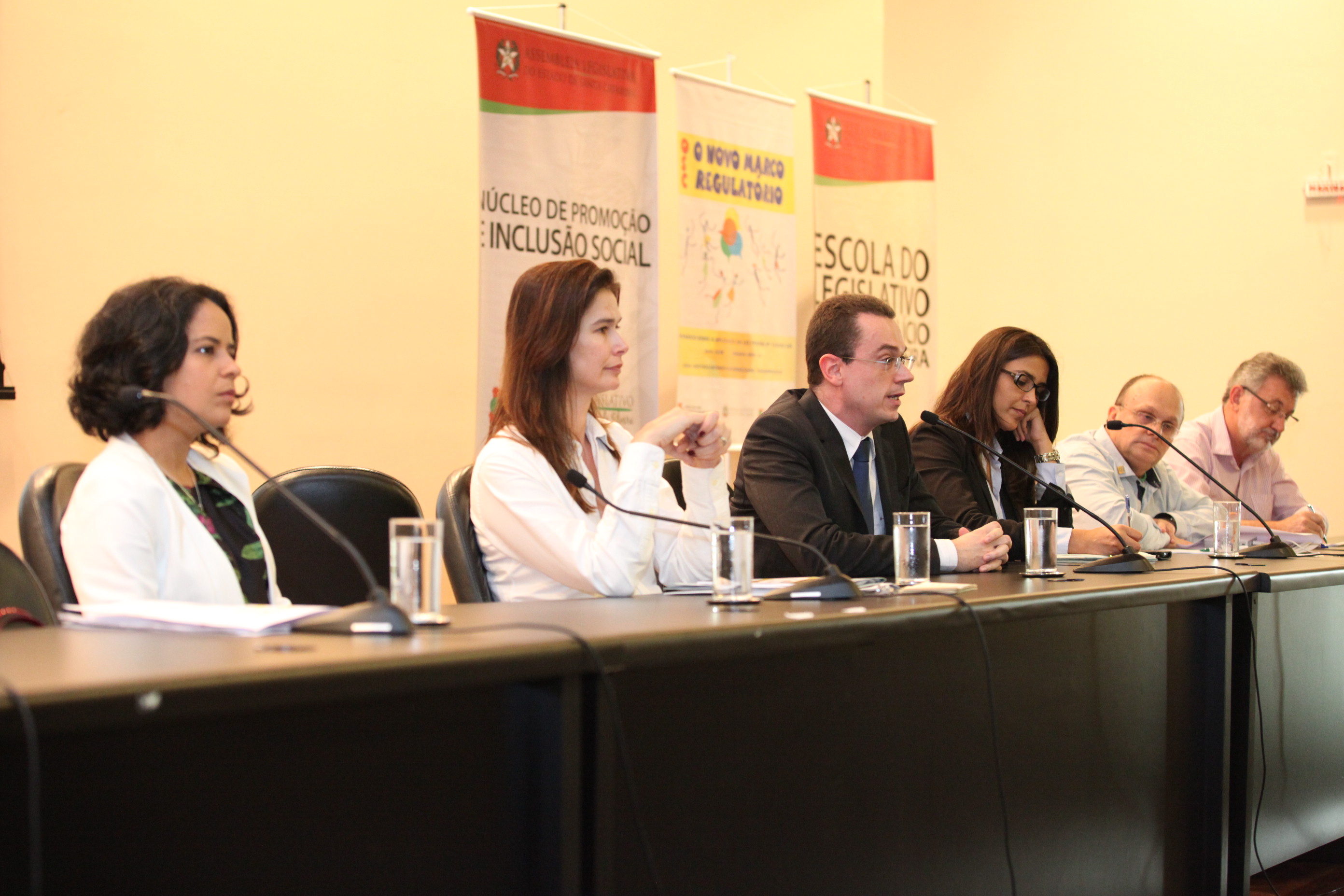 Encontro para debater sobre o marco regulatório das Organizações Não Governamentais. Foto: Fábio Queiroz / Agência AL