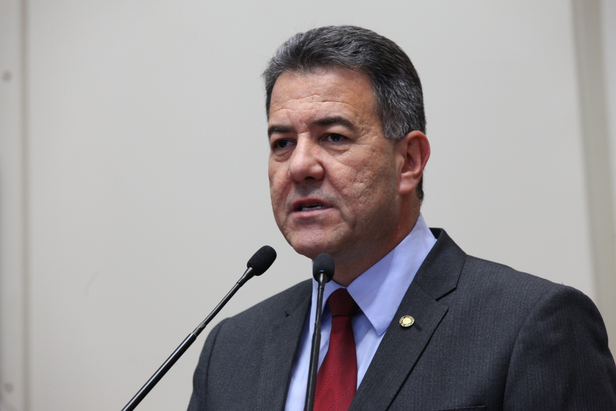 Deputado Jean Leutprecht