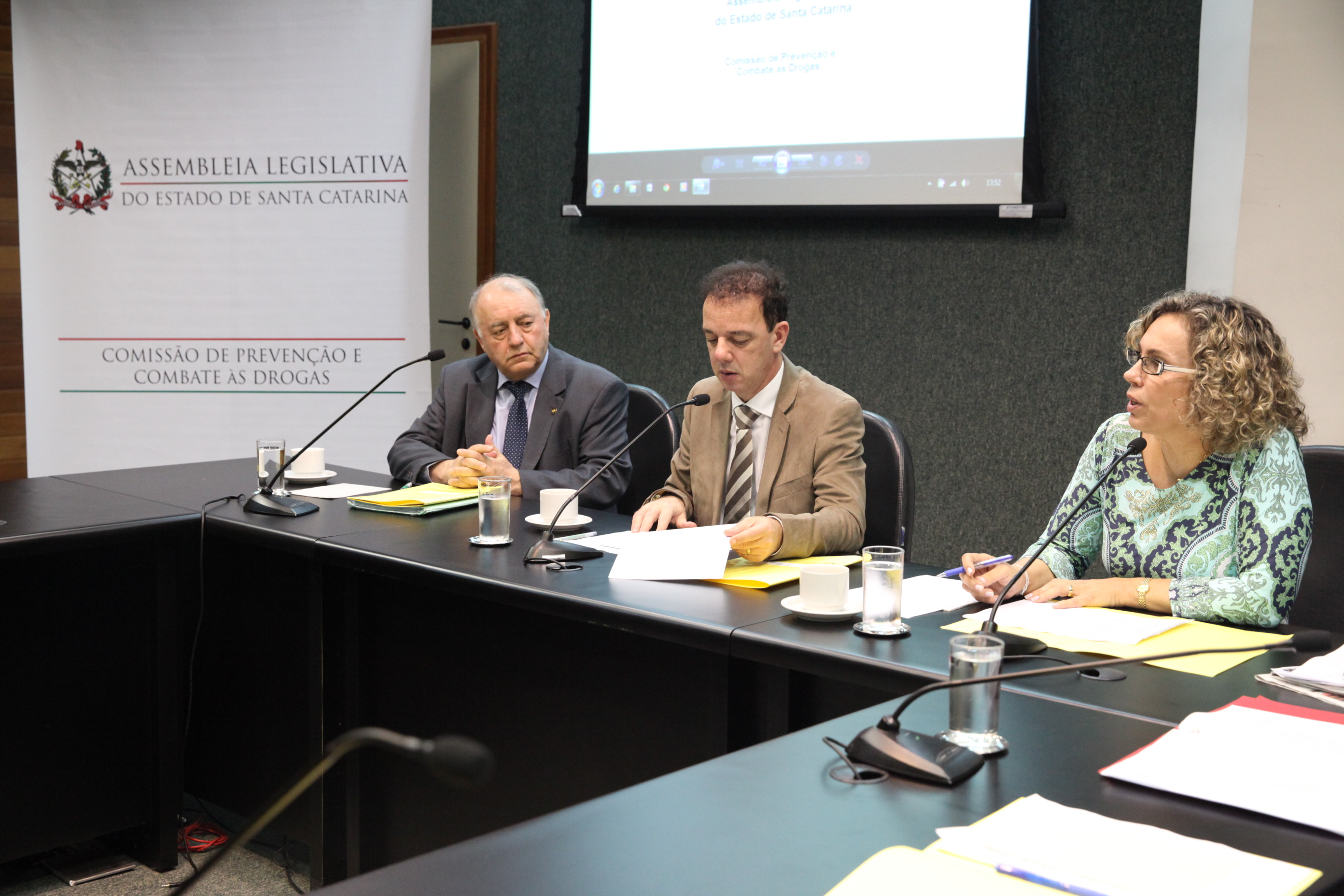 Reunião da Comissão de Prevenção e Combate às Drogas. Foto: Fábio Queiroz / Agência AL
