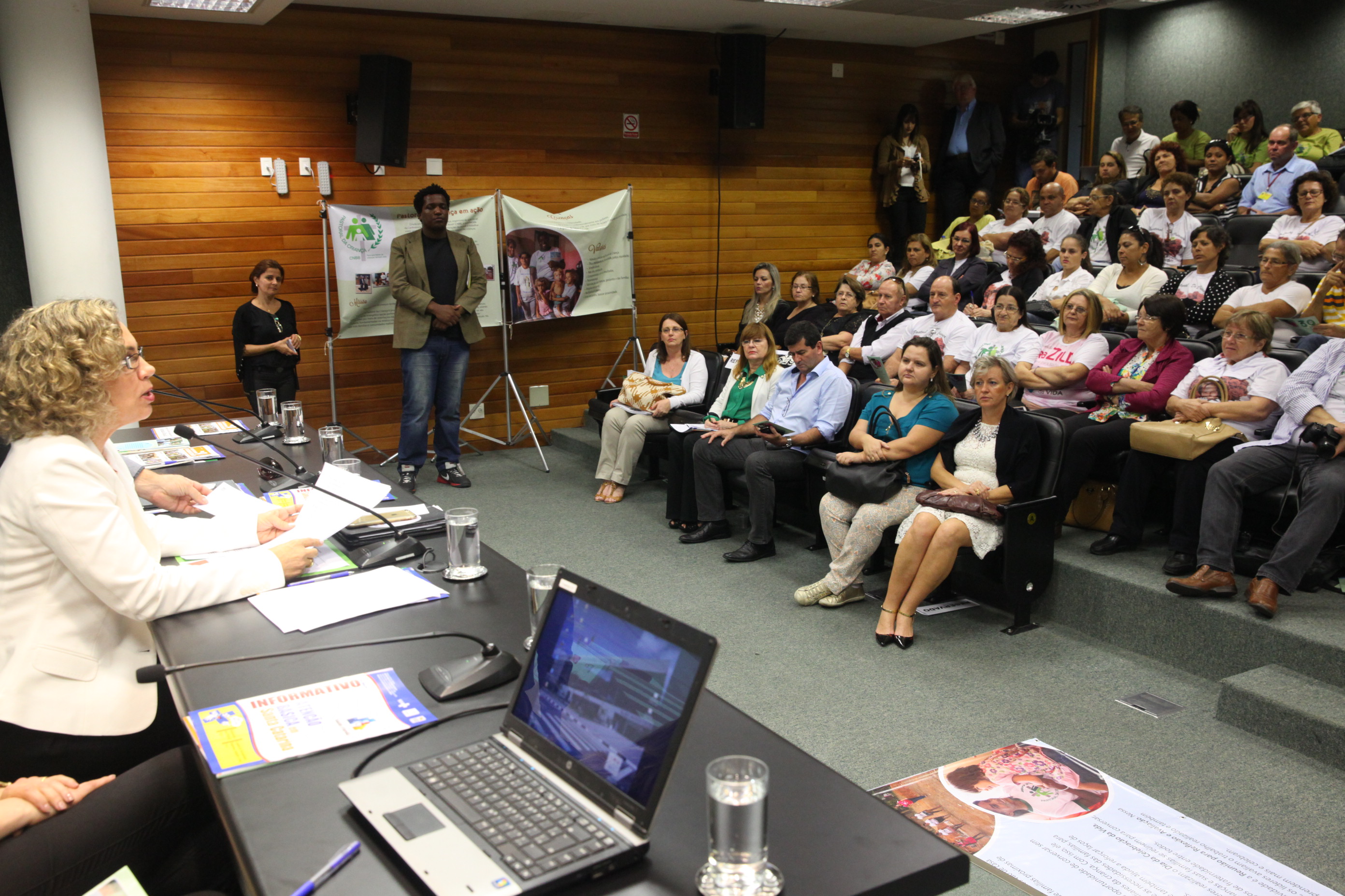 Debate sobre a Mortalidade Materno Infantil de Santa Catarina. Foto: Eduardo Guedes de Oliveira/Agência AL