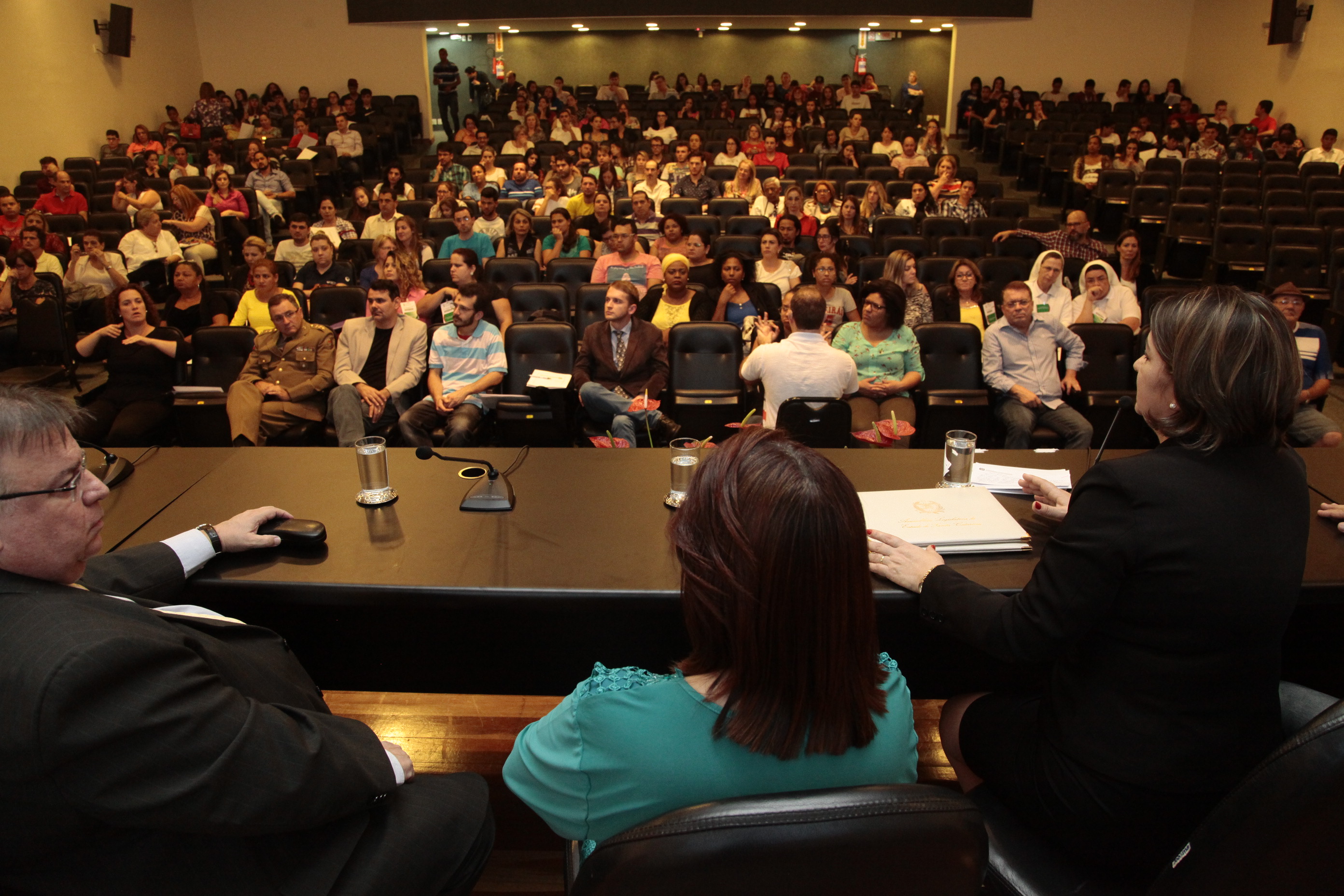I Seminário Internacional dos Povos Surdos: A Trajetória das Associações de Surdos na Preservação das Línguas de Sinais. Foto: Miriam Zomer/Agência AL