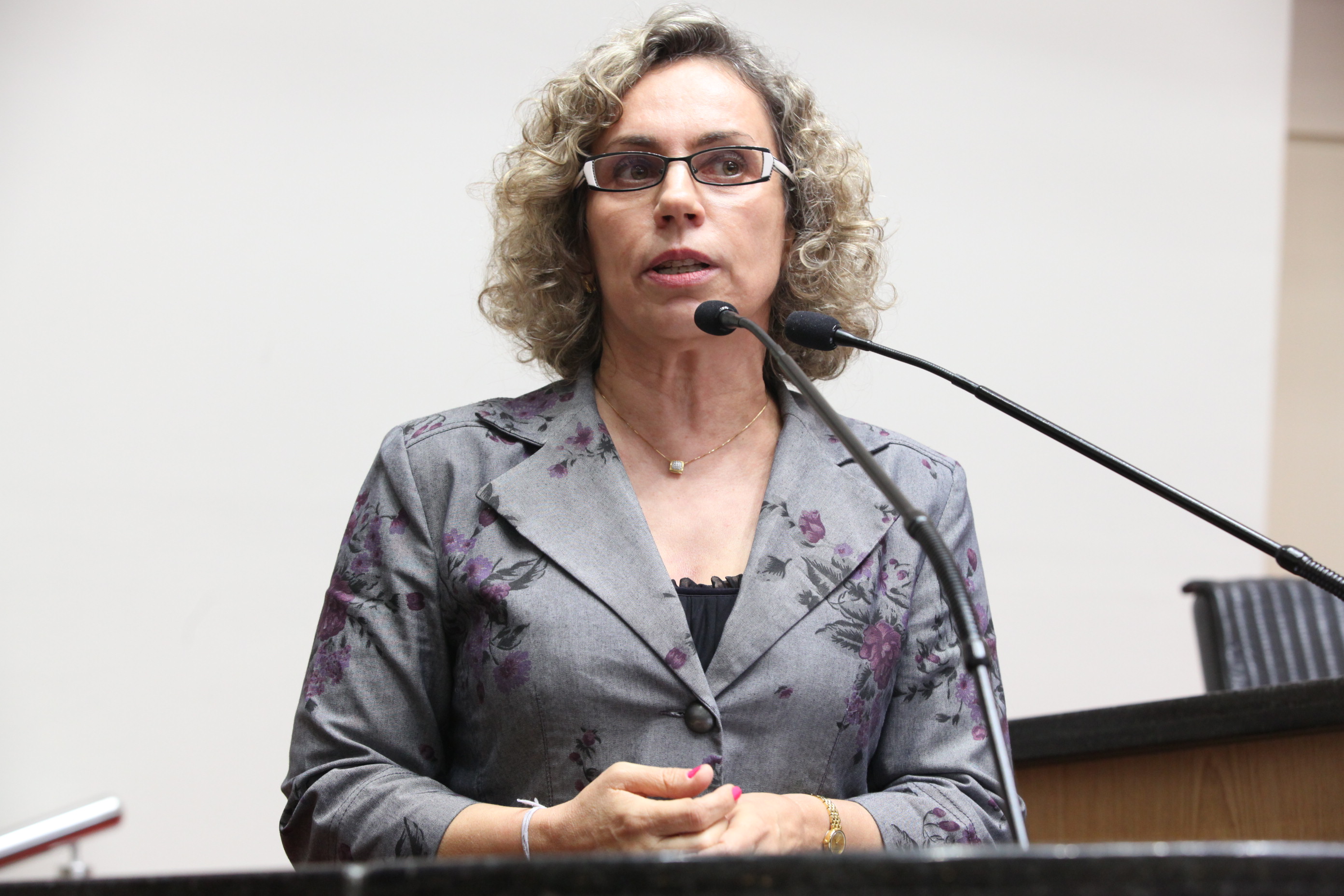 Sessão Ordinária - Plenário Osni Regis. Deputada Ana Paula Lima (PT)  - Foto: Eduardo Guedes de Oliveira/Agência AL