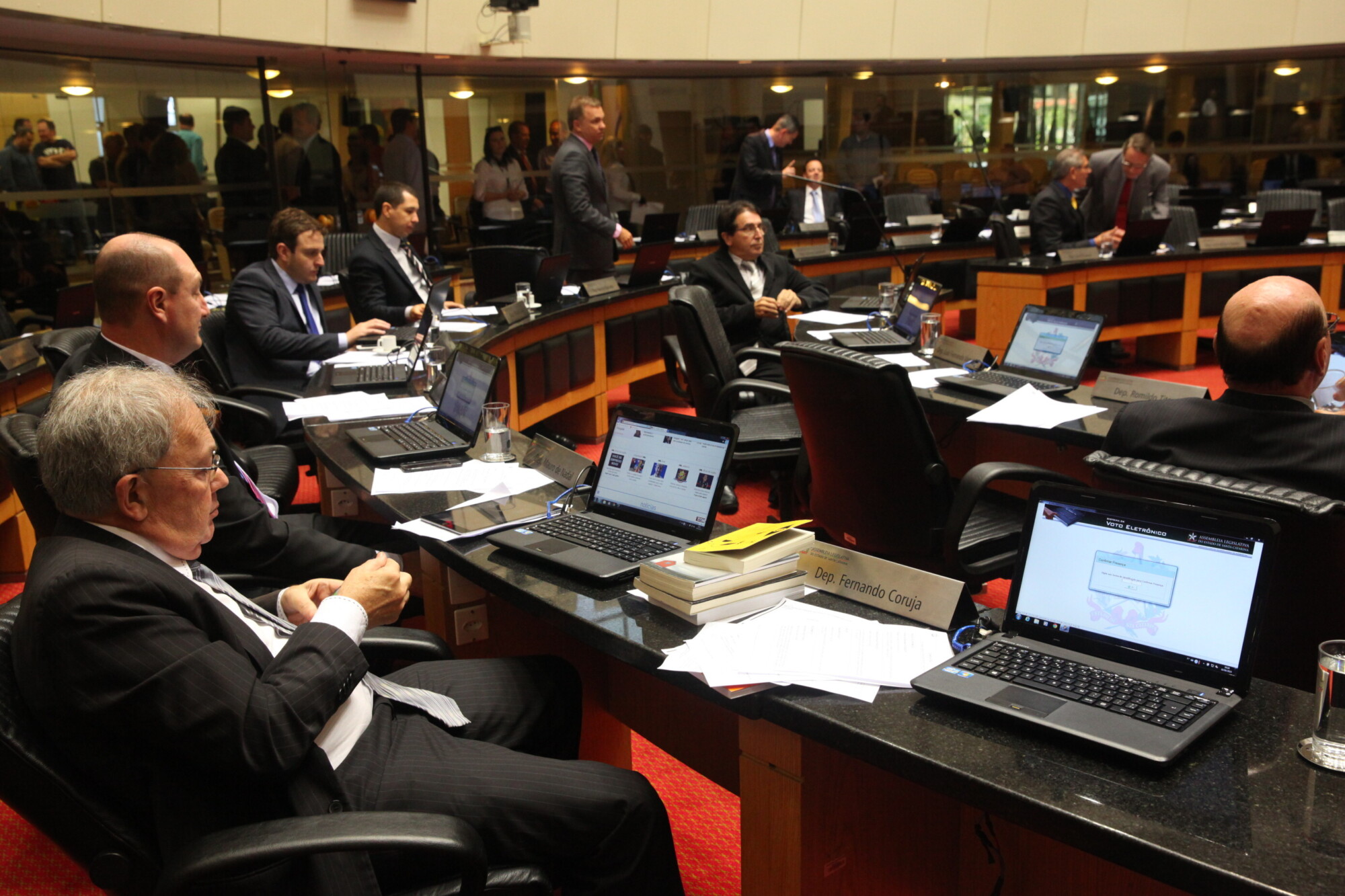 Parlamentares defendem a revisão do cancelamento da Olesc e Parajesc