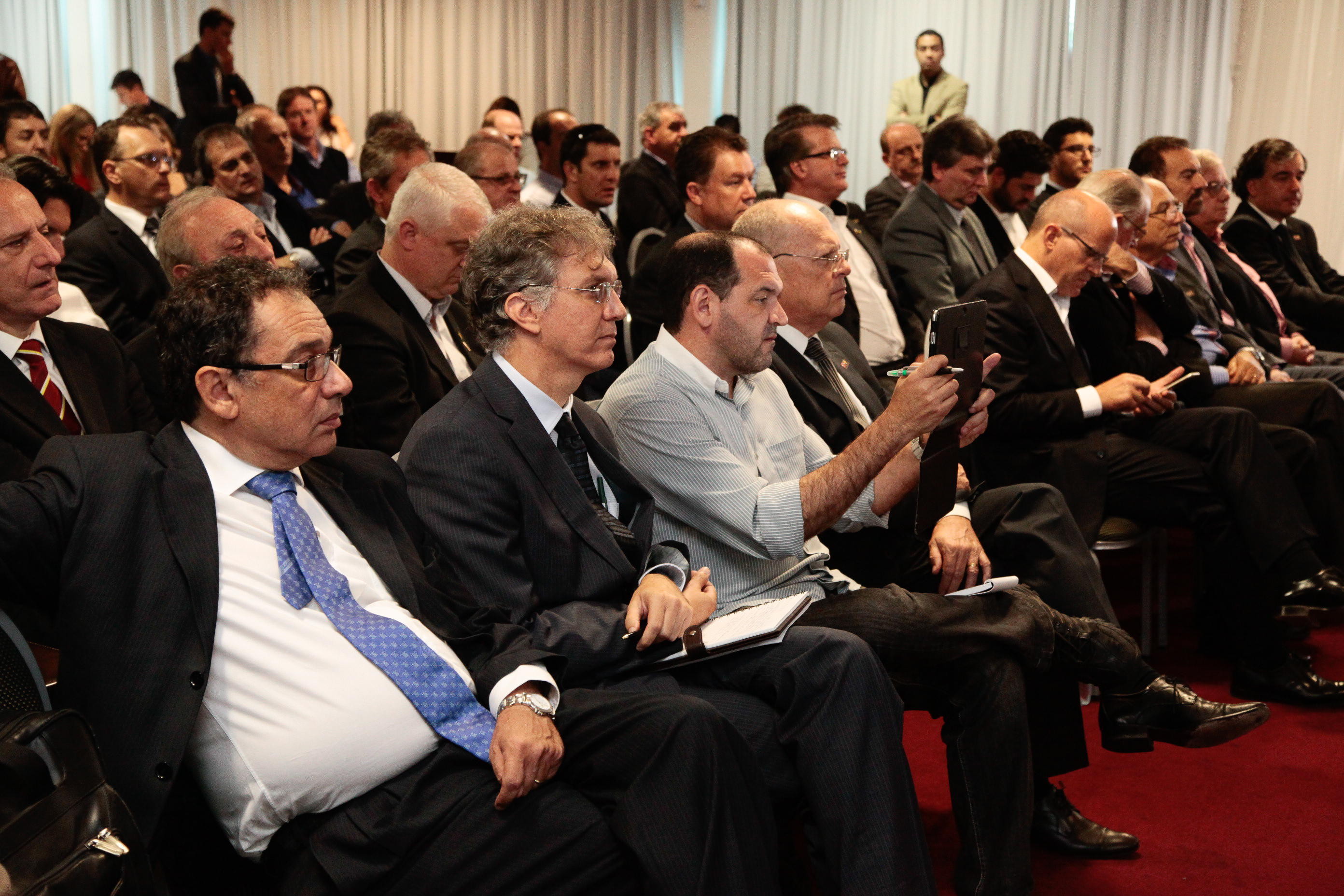 Reunião do Fórum Parlamentar Catarinense sobre a Construção da Ferrovia Norte Sul. Foto: Miriam Zomer/Agência AL