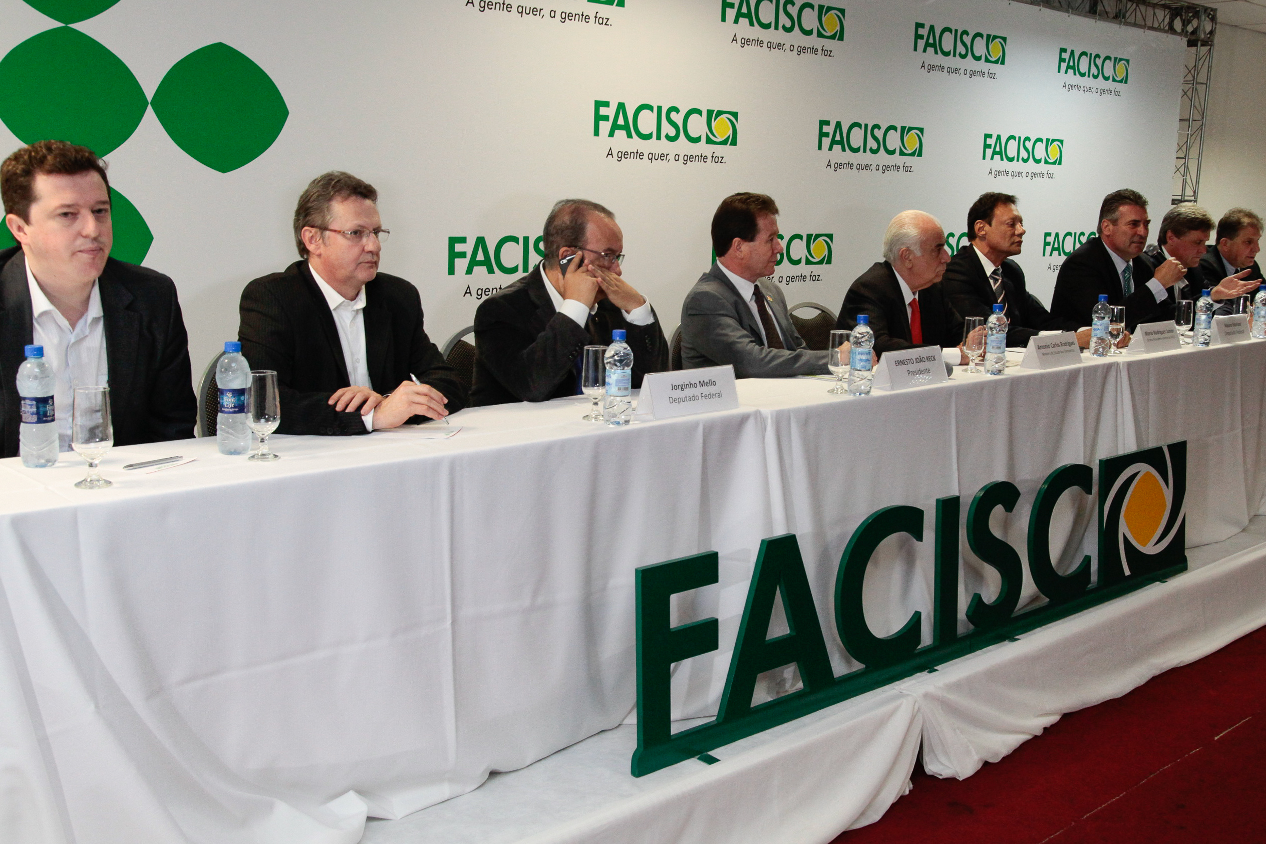 Reunião do Fórum Parlamentar Catarinense sobre a Construção da Ferrovia Norte Sul. Foto: Miriam Zomer/Agência AL