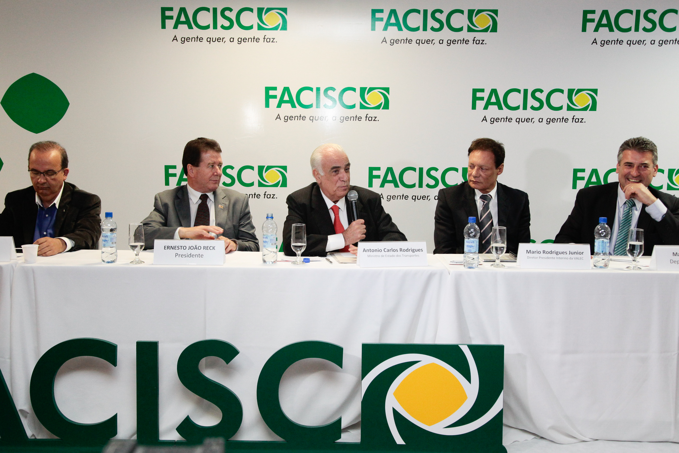 Reunião do Fórum Parlamentar Catarinense sobre a Construção da Ferrovia Norte Sul. Foto: Miriam Zomer/Agência AL