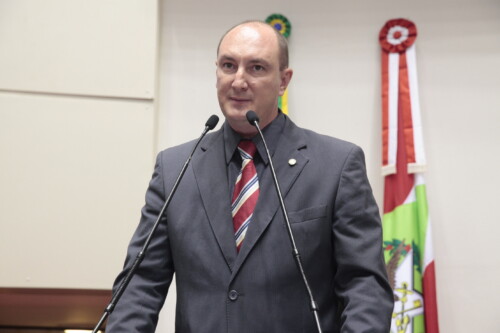 Mauro de Nadal comemora recuperação da SC-283