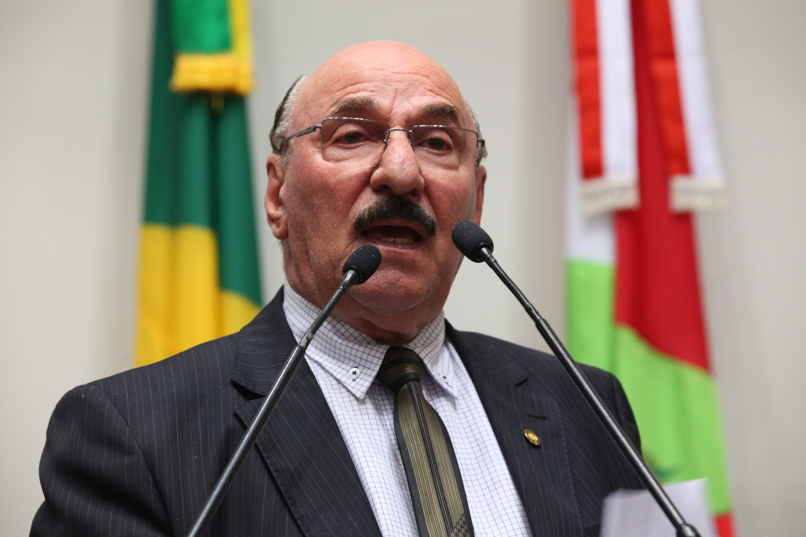 Sessão Ordinária da Assembleia Legislativa do Estado de Santa Catarina. Deputado Manoel Mota (PMDB)  - Foto: Eduardo Guedes de Oliveira/Agência AL