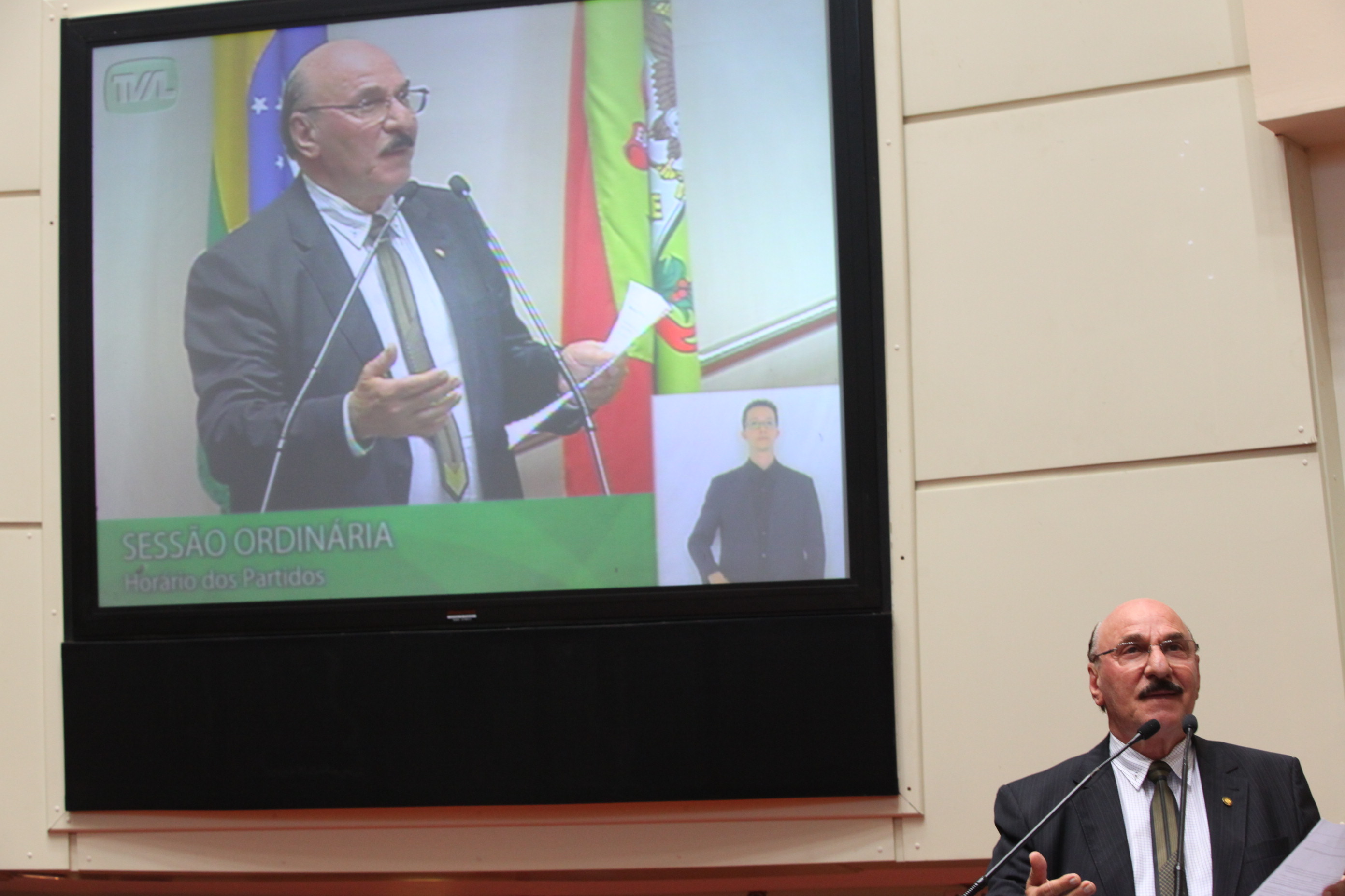 Sessão Ordinária da Assembleia Legislativa do Estado de Santa Catarina. Deputado Manoel Mota (PMDB)  -  Foto: Eduardo Guedes de Oliveira/Agência AL
