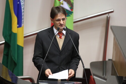 Neodi Saretta considerou sábia decisão do governo de realizar Olesc e Parajesc