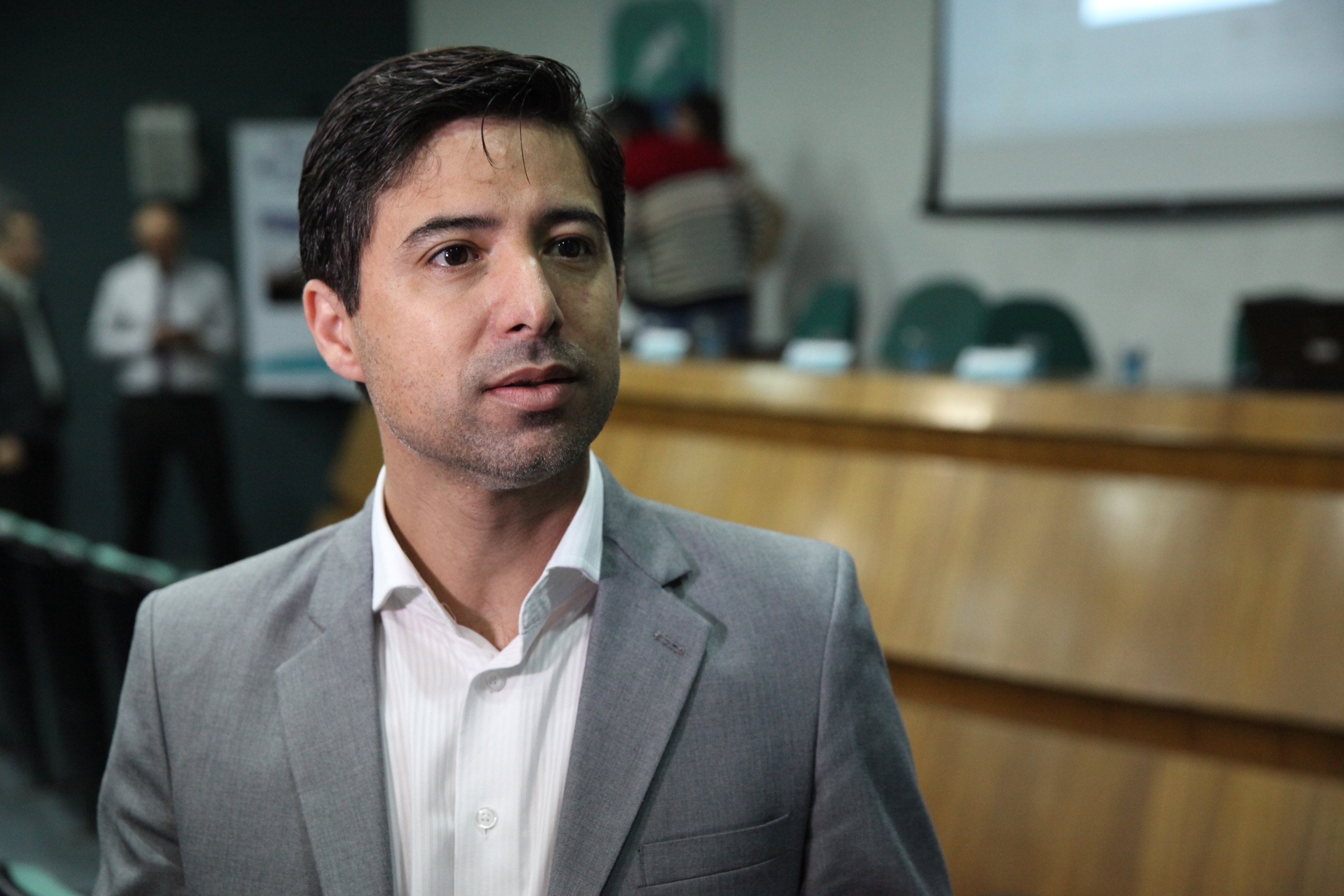 Evandro Martins. Audiência Pública - Casan. Foto: Fábio Queiroz / Agência AL
