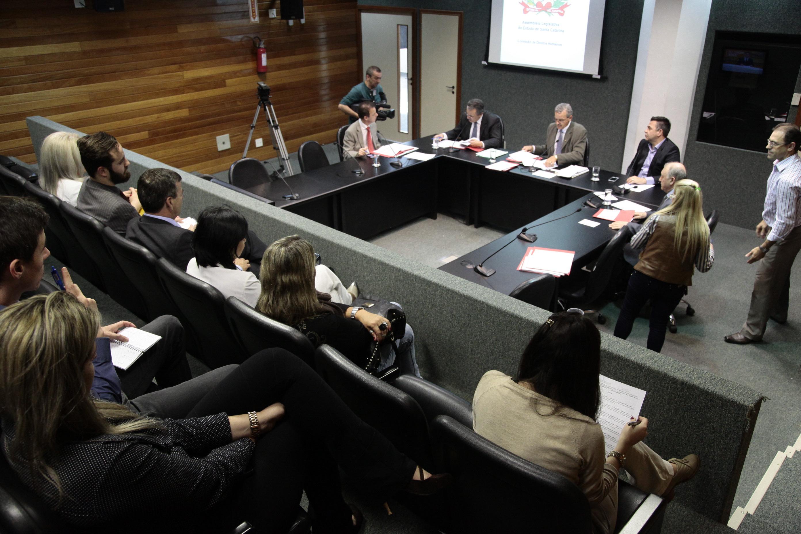 Reunião da Comissão de Direitos Humanos. Foto: Miriam Zomer/Agência AL