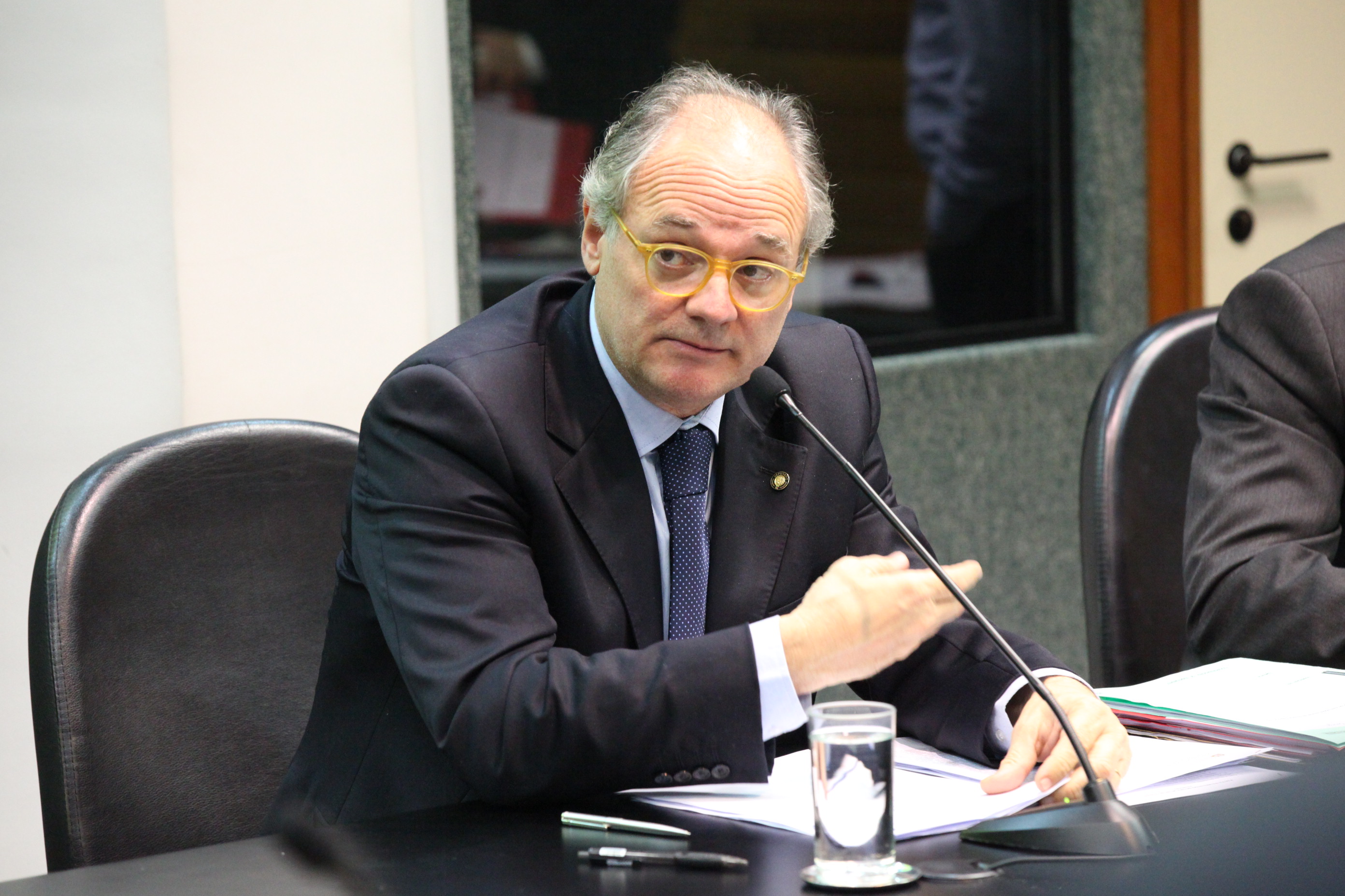 Deputado Dr. Vicente Caropreso (PSDB) - Reunião da Comissão de Saúde. Foto: Humberto Gesser / Agência AL