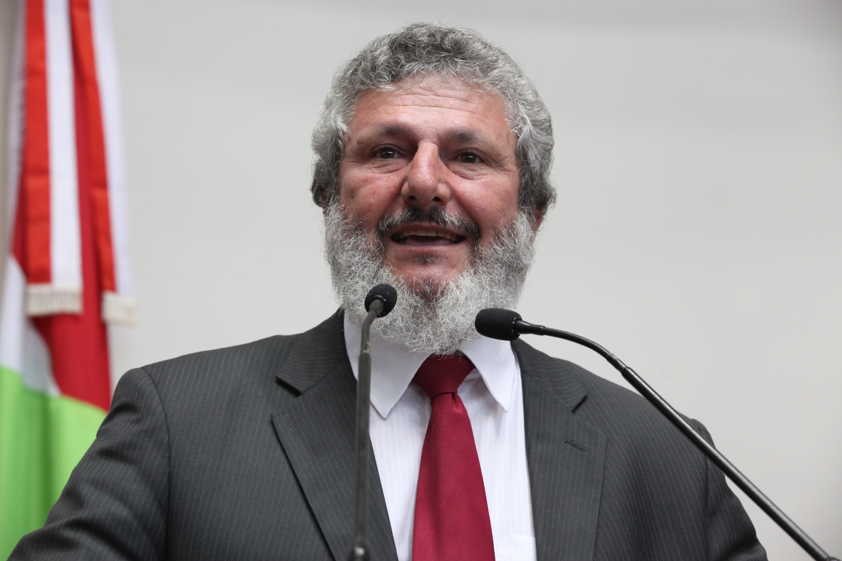 Sessão Ordinária - Plenário Osni Régis. Deputado Padre Pedro Baldissera (PT) - Foto: Eduardo Guedes de Oliveira / Agência AL