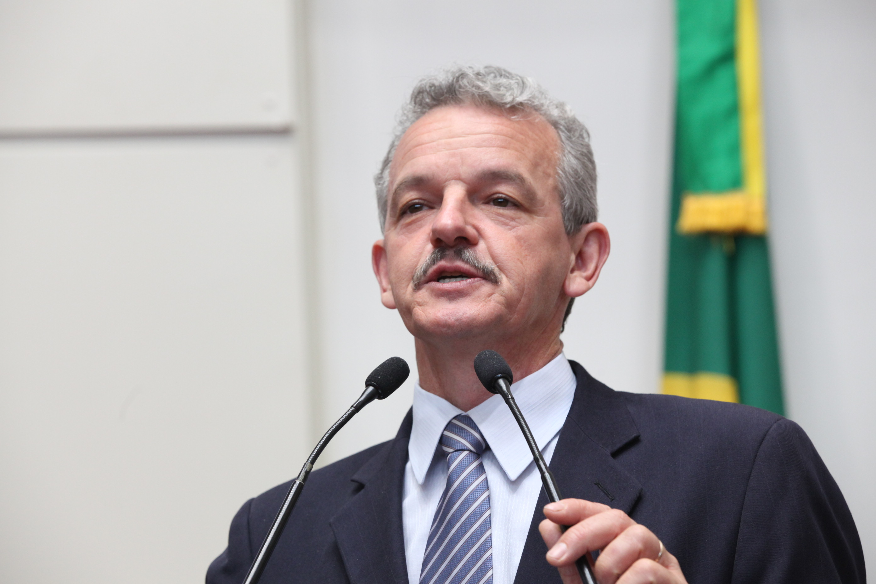 Sessão Ordinária - Plenário Osni Régis. Deputado Dirceu Dresch (PT)  - Foto: Eduardo Guedes de Oliveira / Agência AL