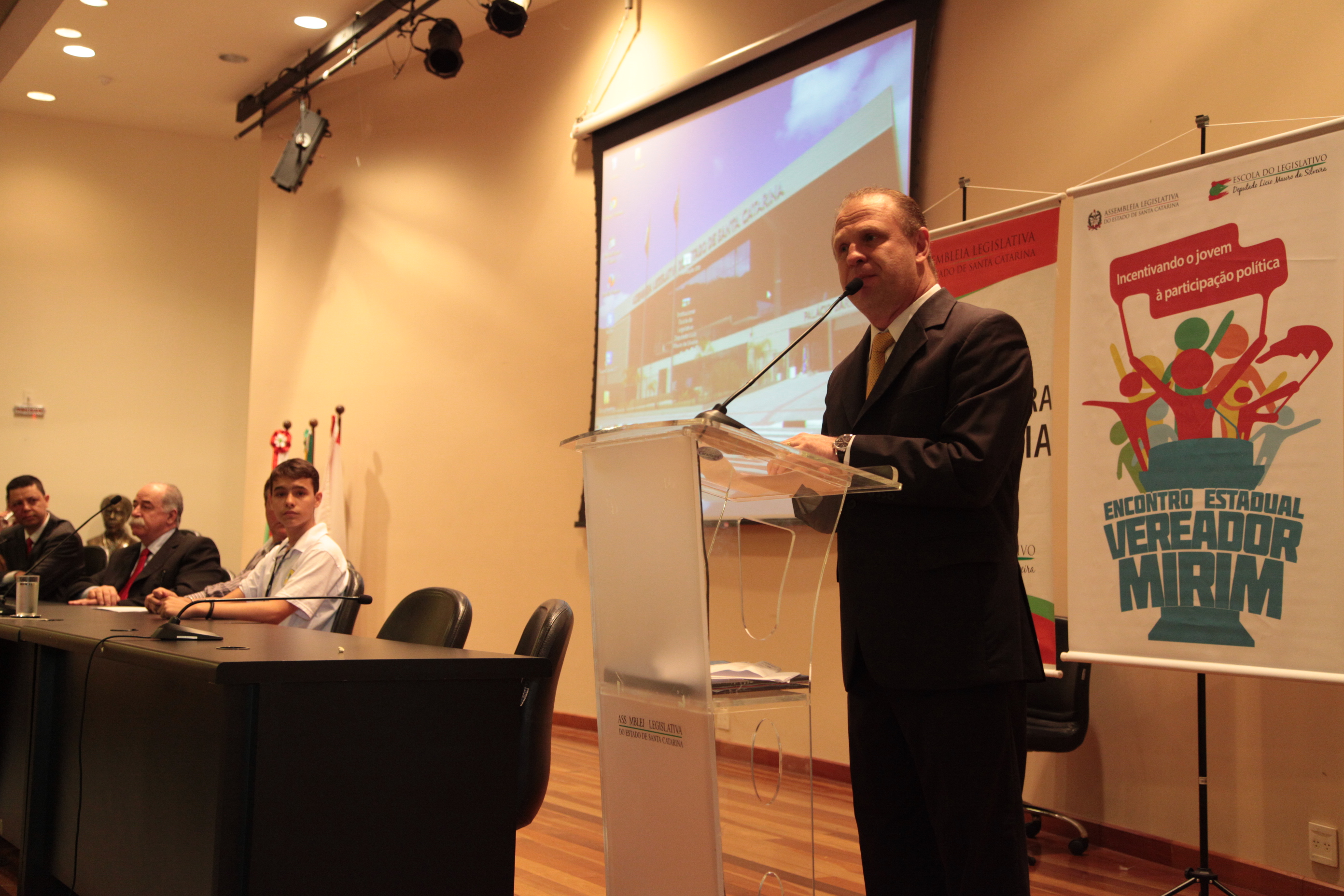 Encontro de Vereadores Mirins - Encontro de Vereadores Mirins - Presidente da ALESC, deputado Gelson Merísio (PSD)