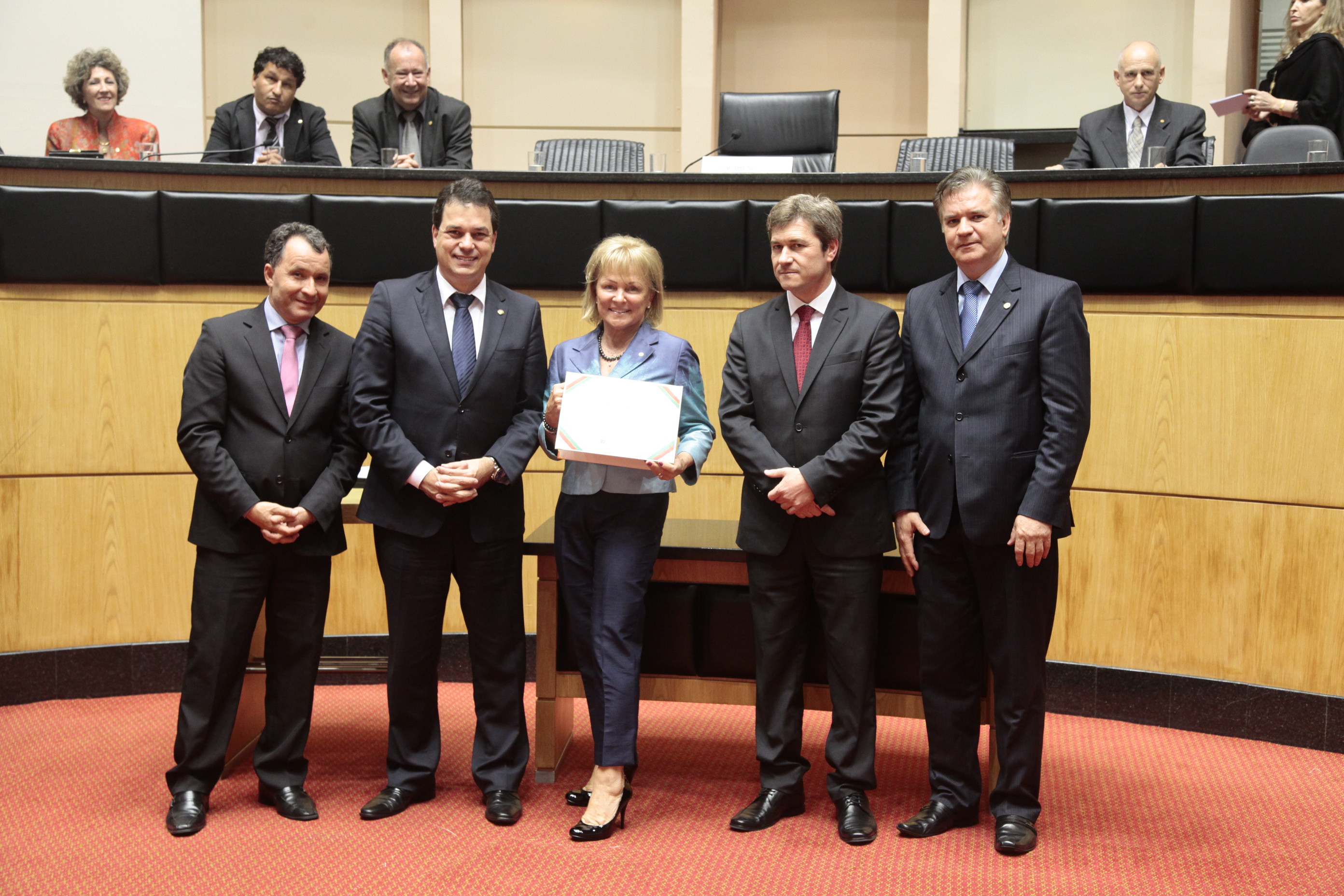 Sessão Especial em comemoração aos 60 anos da APAE de Brusque e 50 anos das APAEs de Joinville, Blumenau e Lages. Foto: Miriam Zomer/Agência AL