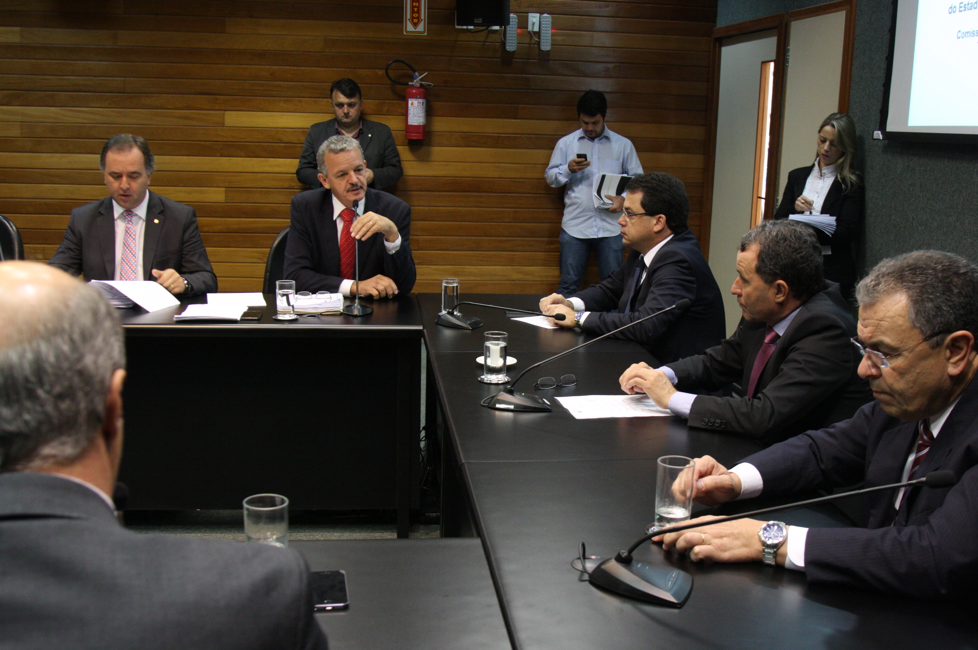 Comissão de Finanças e Tributção. Foto: Yuri Santos / Agênica AL