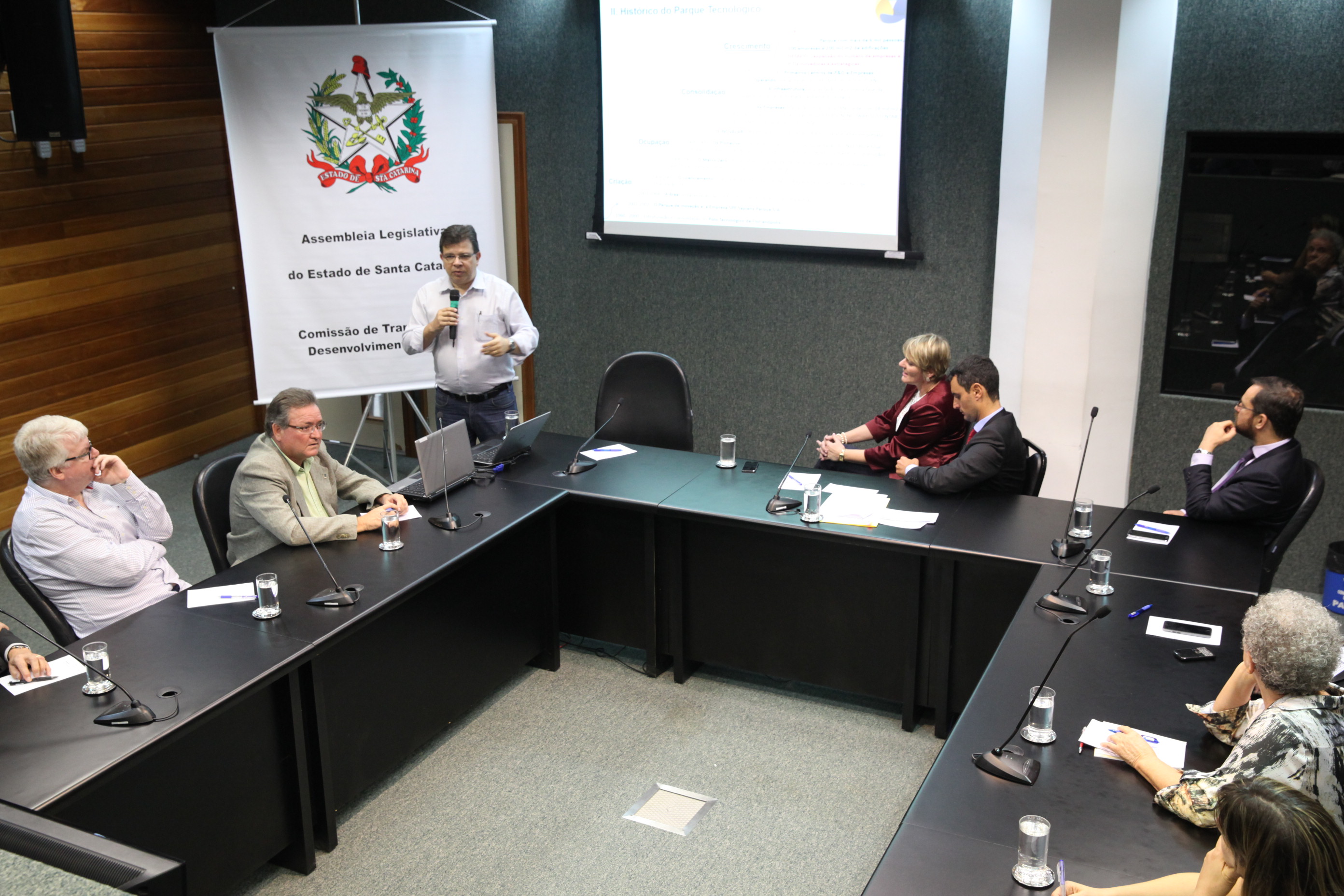 palestra Diretor Sapiens Parque_ foto Eduardo Guedes de Oliveira / Agência AL