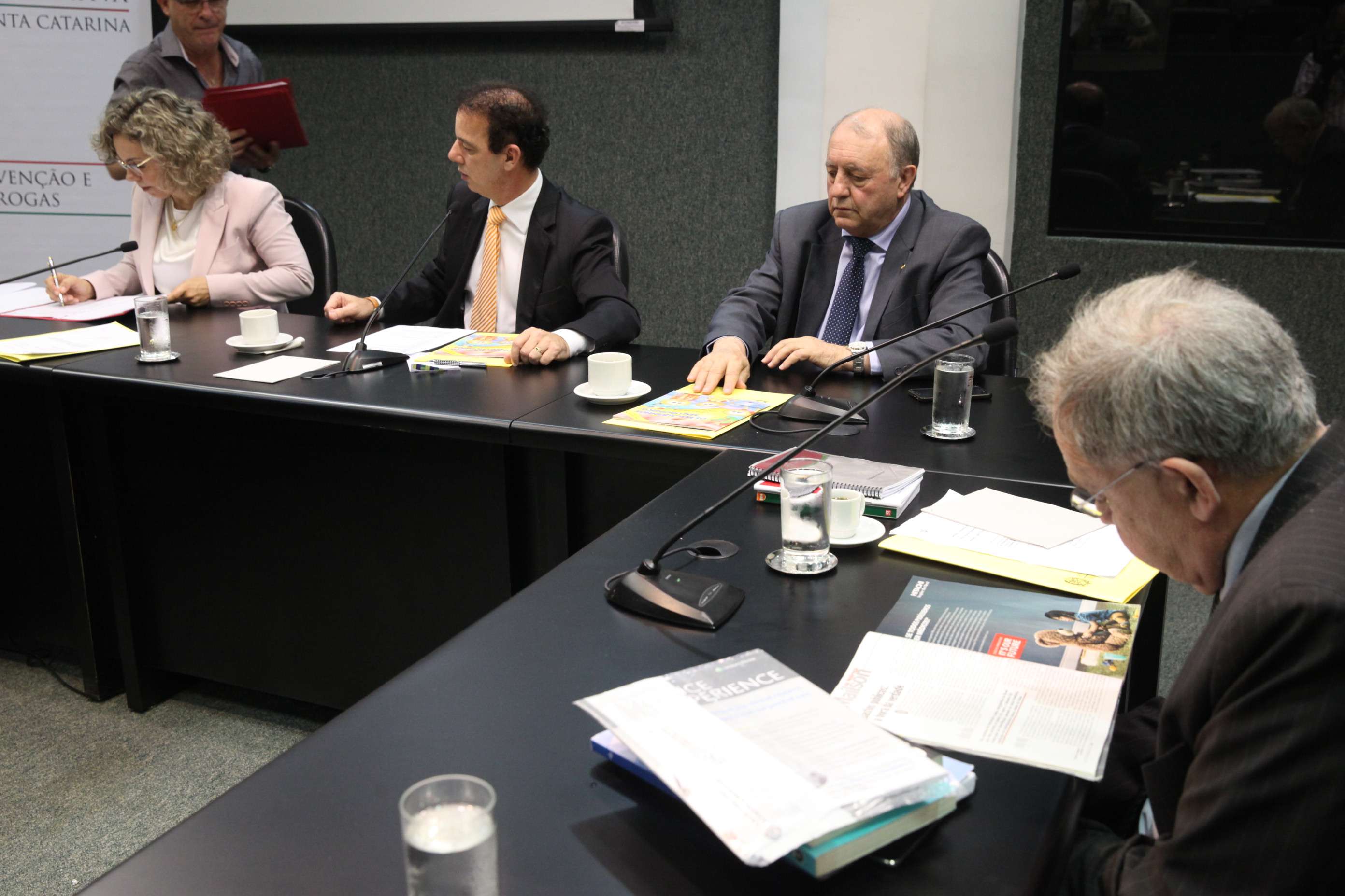 Reunião da Comissão de Combate às Drogas. Foto: Eduardo Guedes de Oliveira / Agência AL