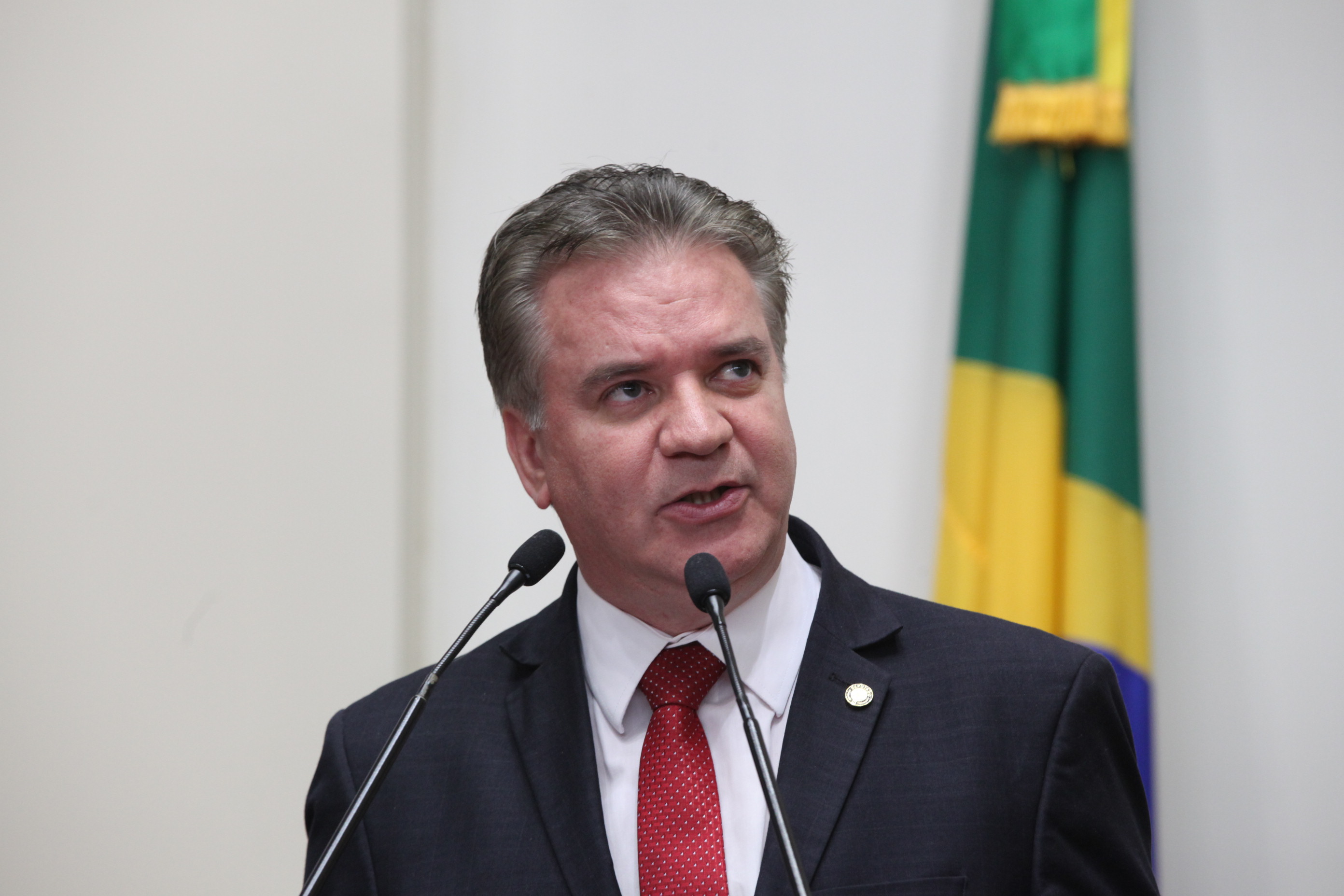 Sessão Ordinária. Deputado Cesar Valduga (PCdoB). Foto Eduardo Guedes de Oliveira / Agência AL