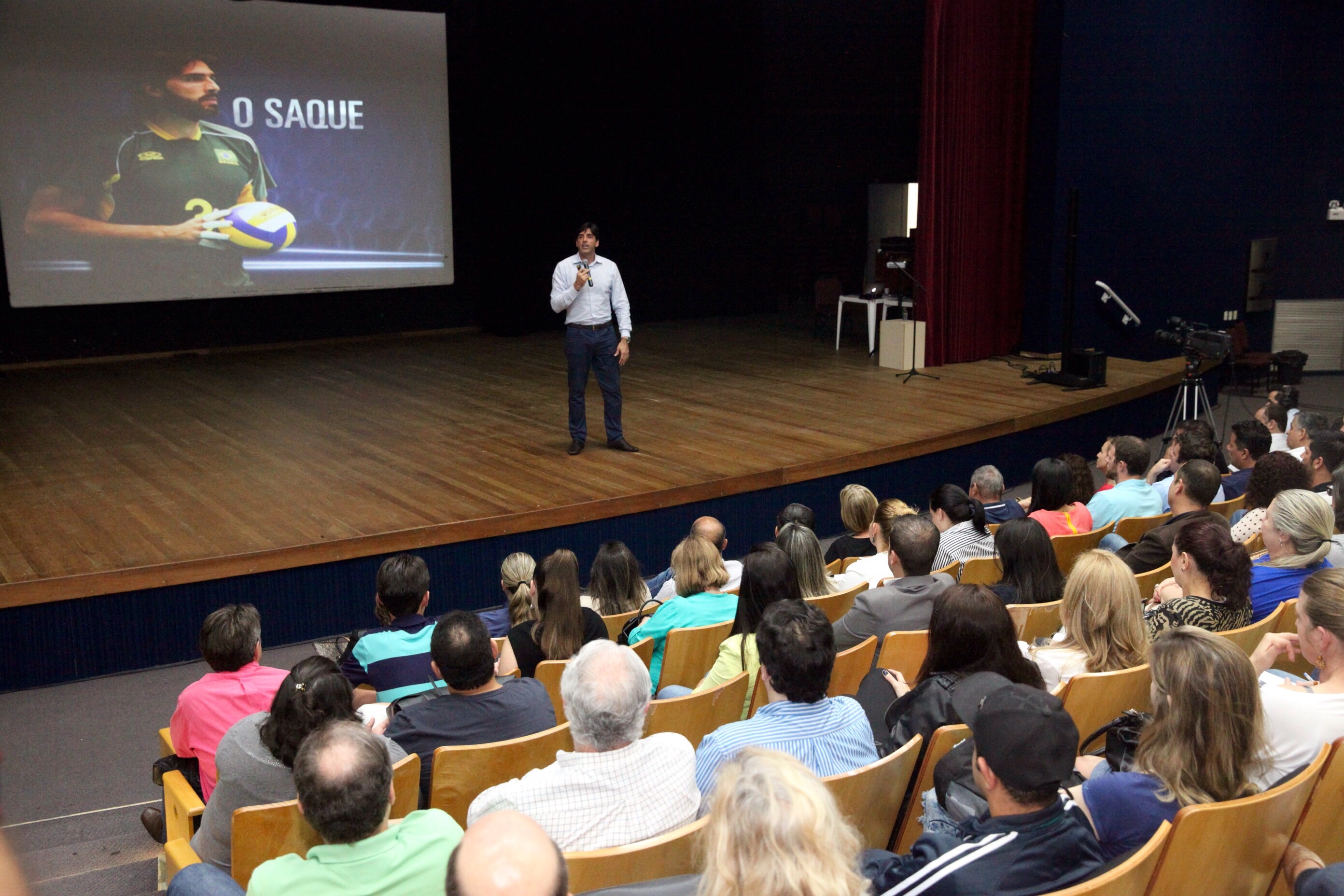 Palestra Giovane Gávio. Foto: Fábio Queiroz / Agência AL