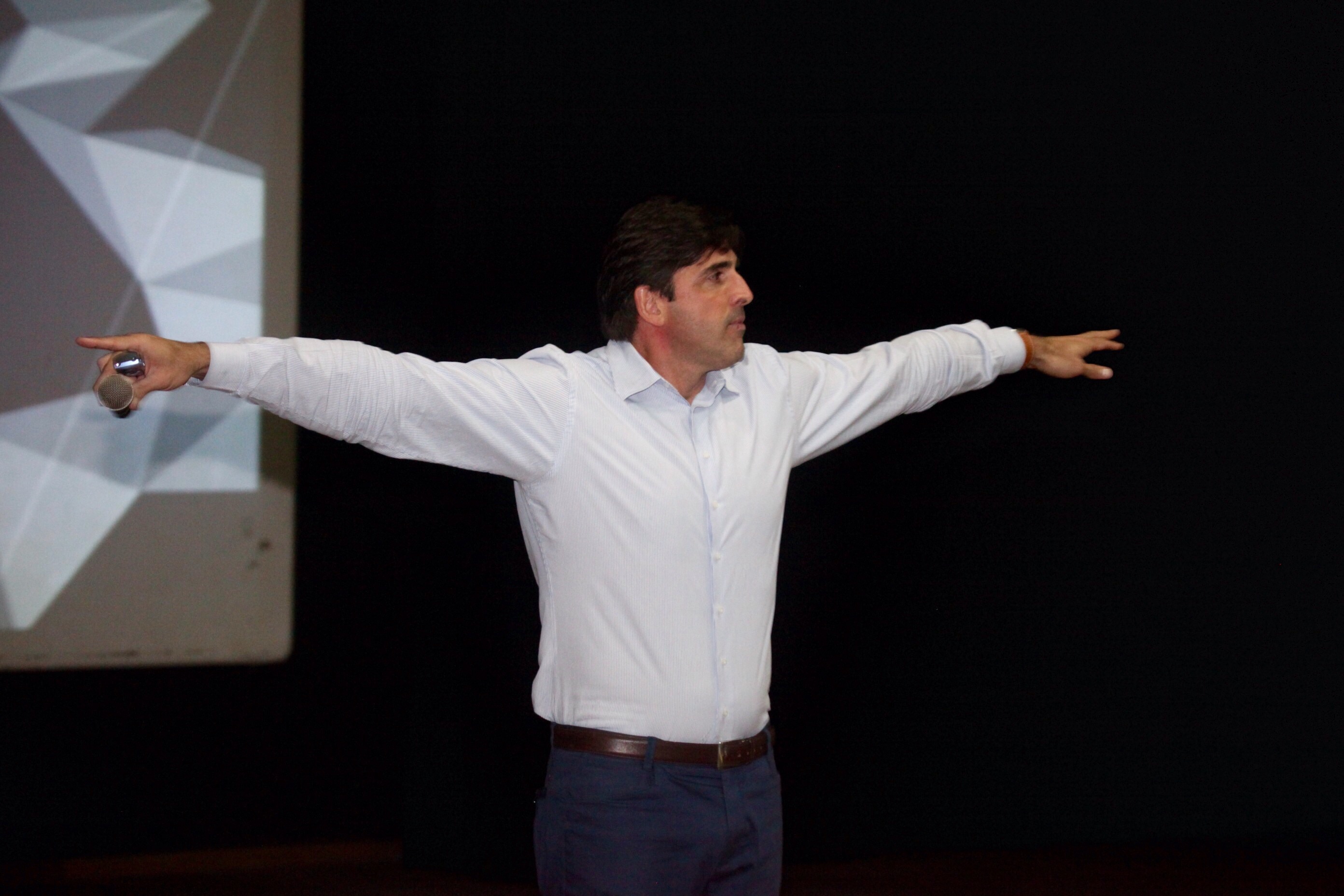 Palestra Giovane Gávio. Foto: Fábio Queiroz / Agência AL