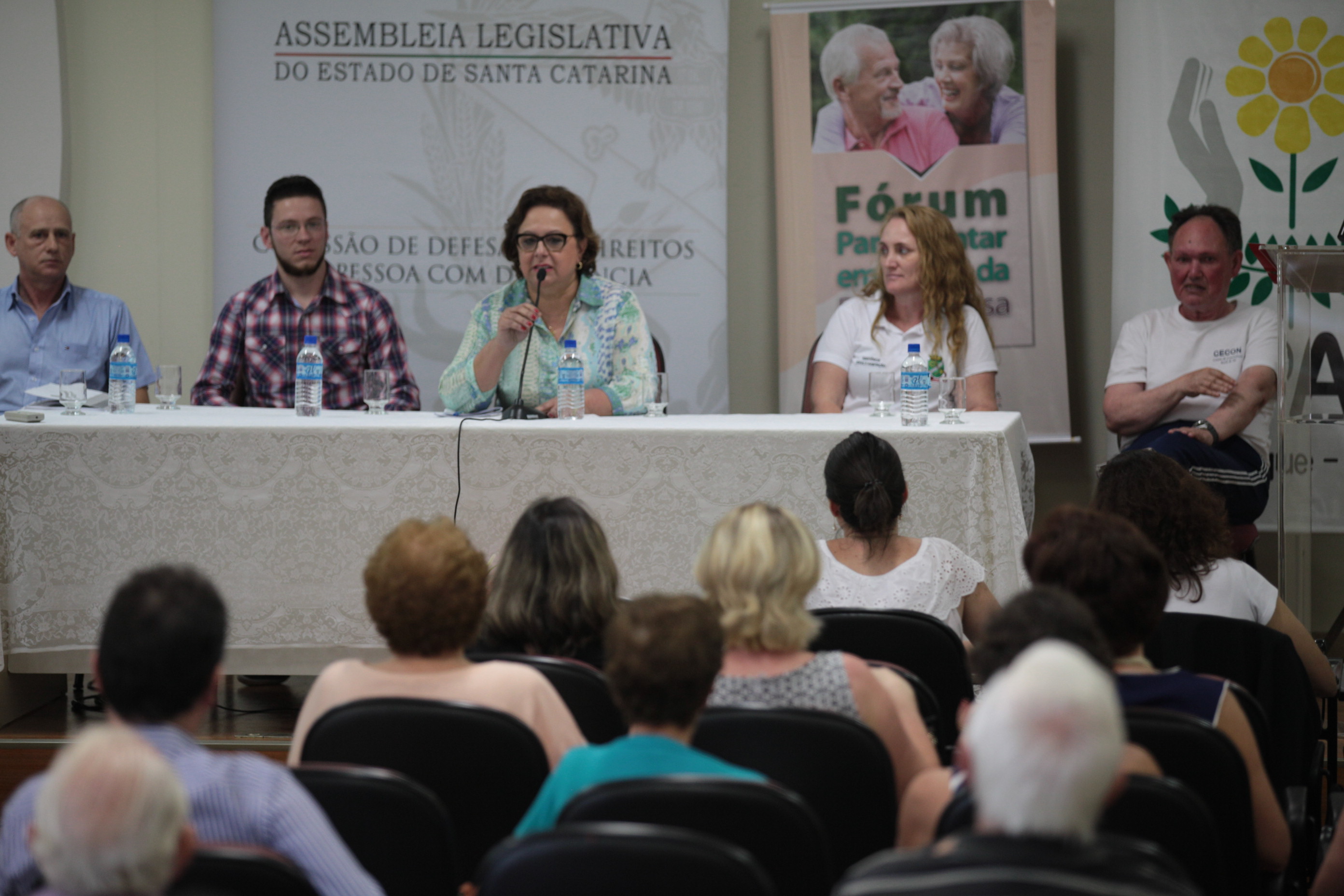 Fórum Parlamentar em Defesa da Pessoa Idosa
