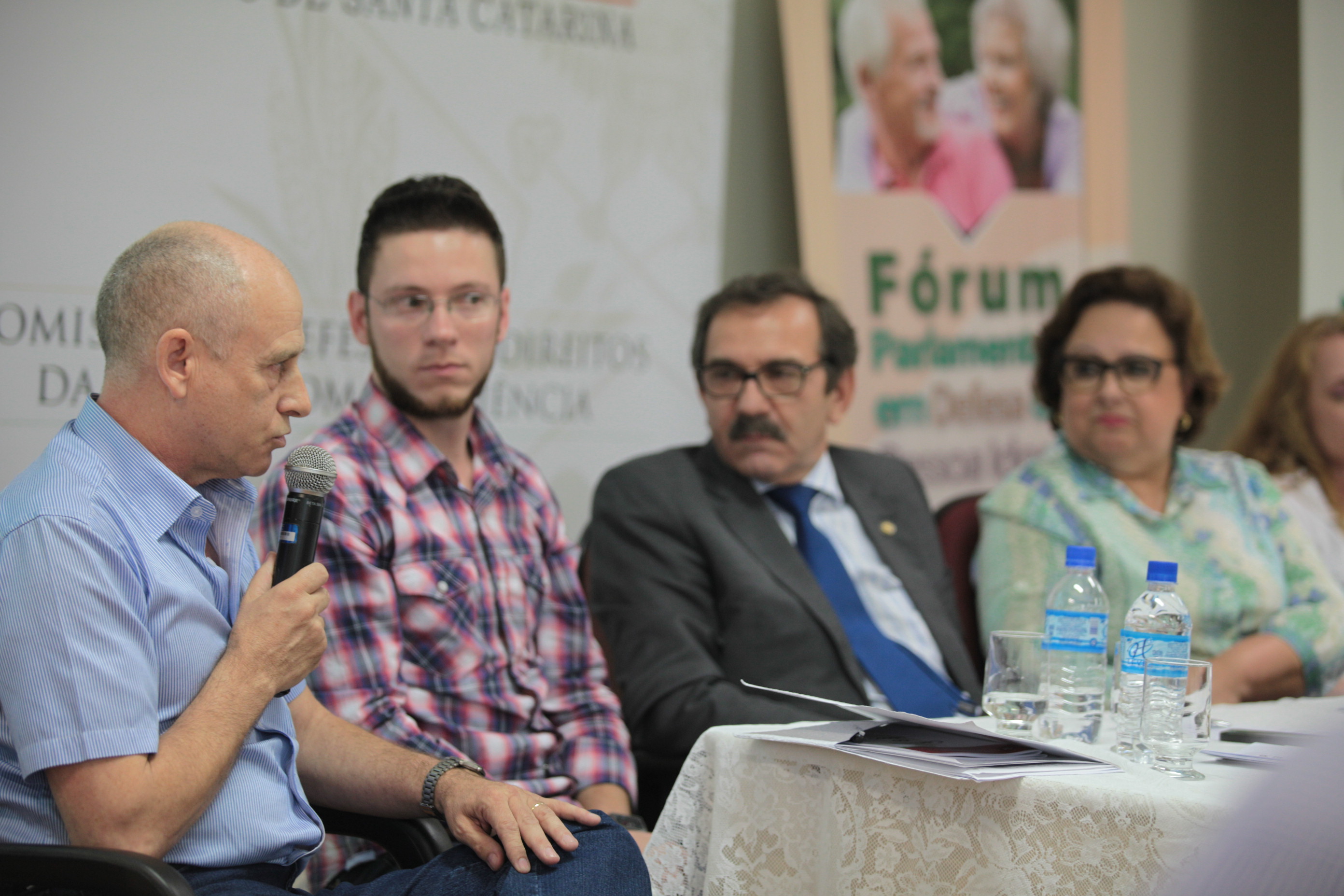 Fórum Parlamentar em Defesa da Pessoa Idosa