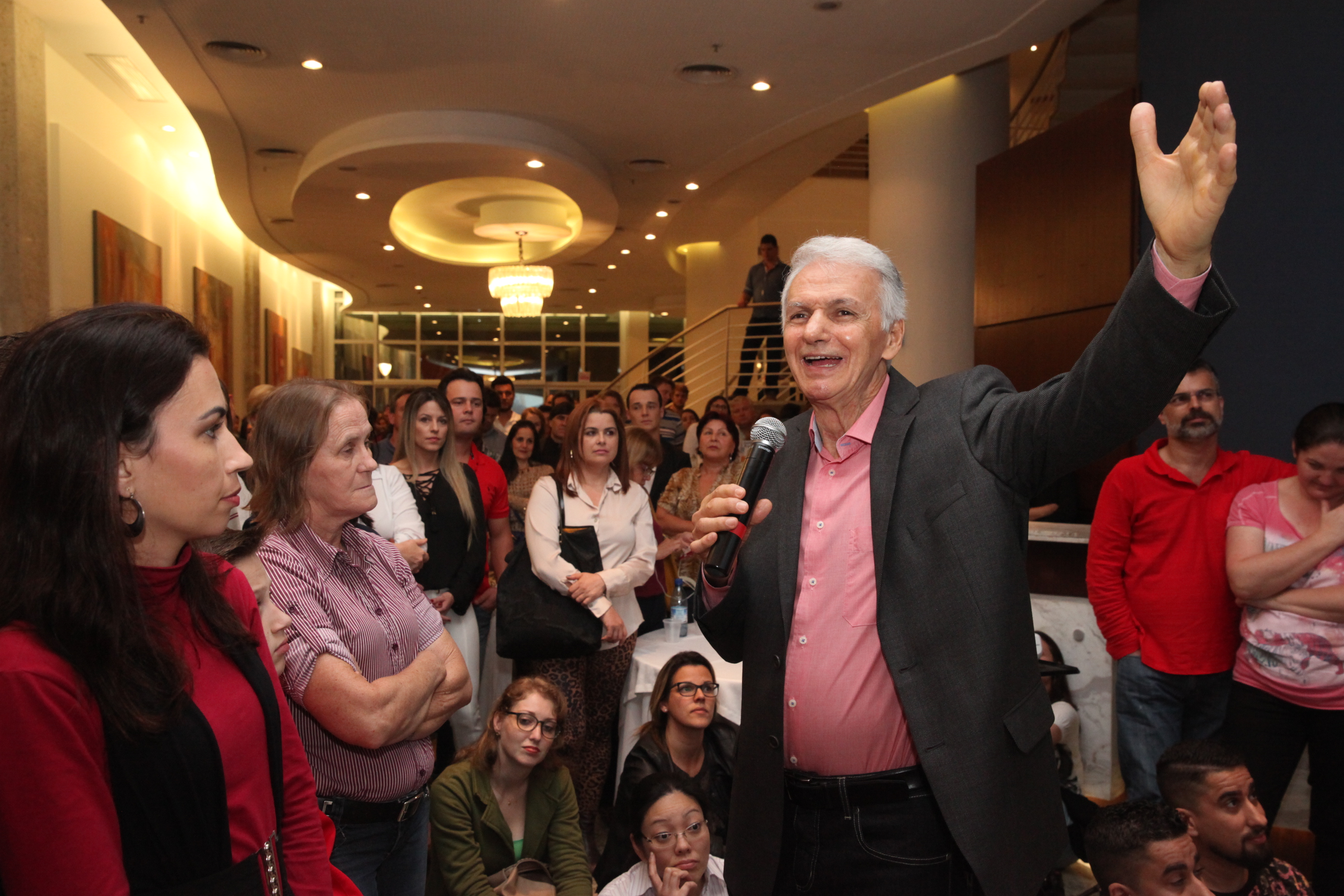 Palestra Nuno Cobra em Joinville. Foto: Fábio Queiroz / Agência AL