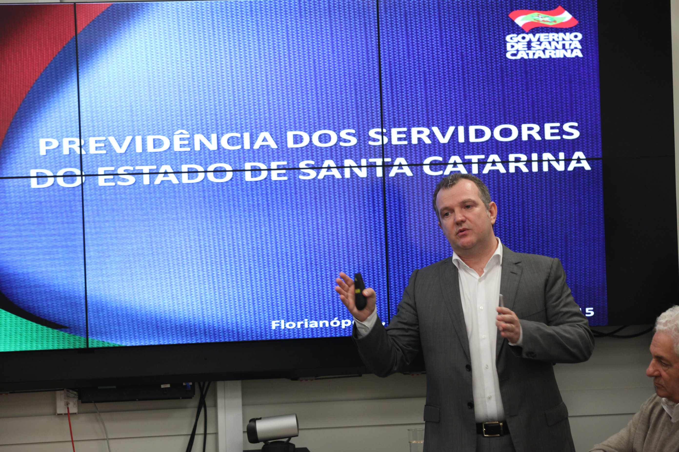 Coletiva Gavazzoni_ foto Eduardo Guedes de Oliveira / Agência AL